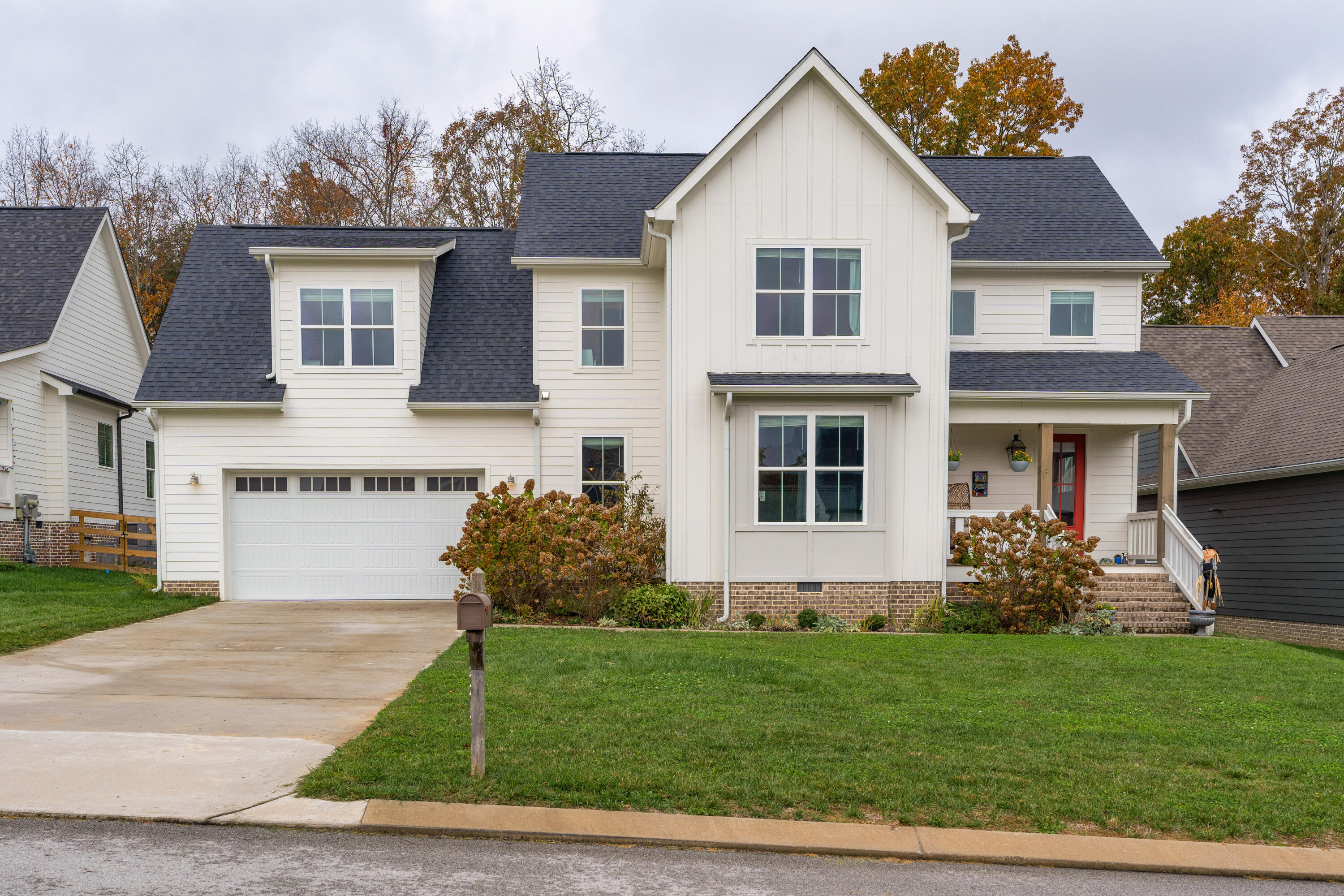2831 Signal Farms Lane, 10