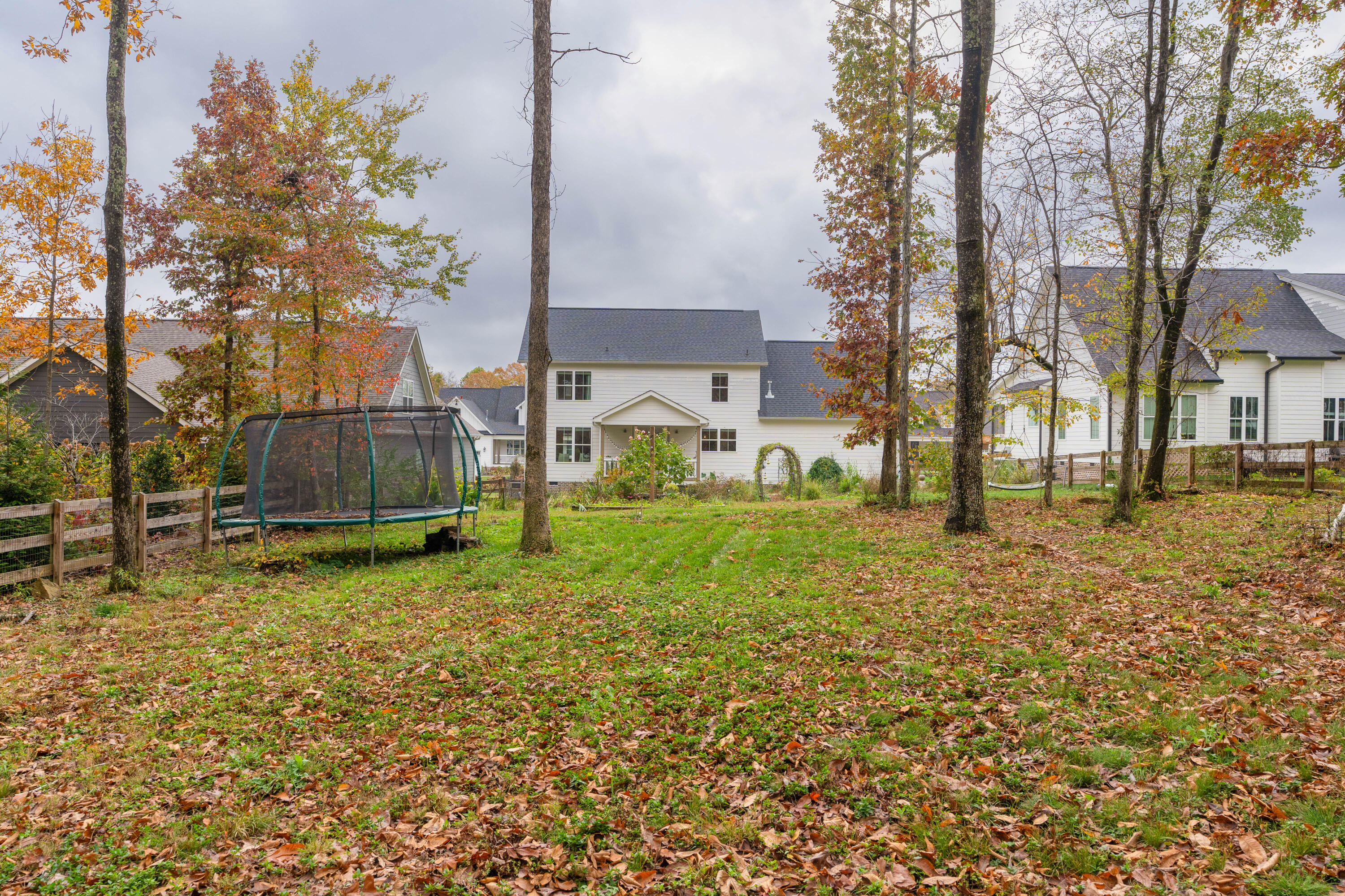 2831 Signal Farms Lane, 10