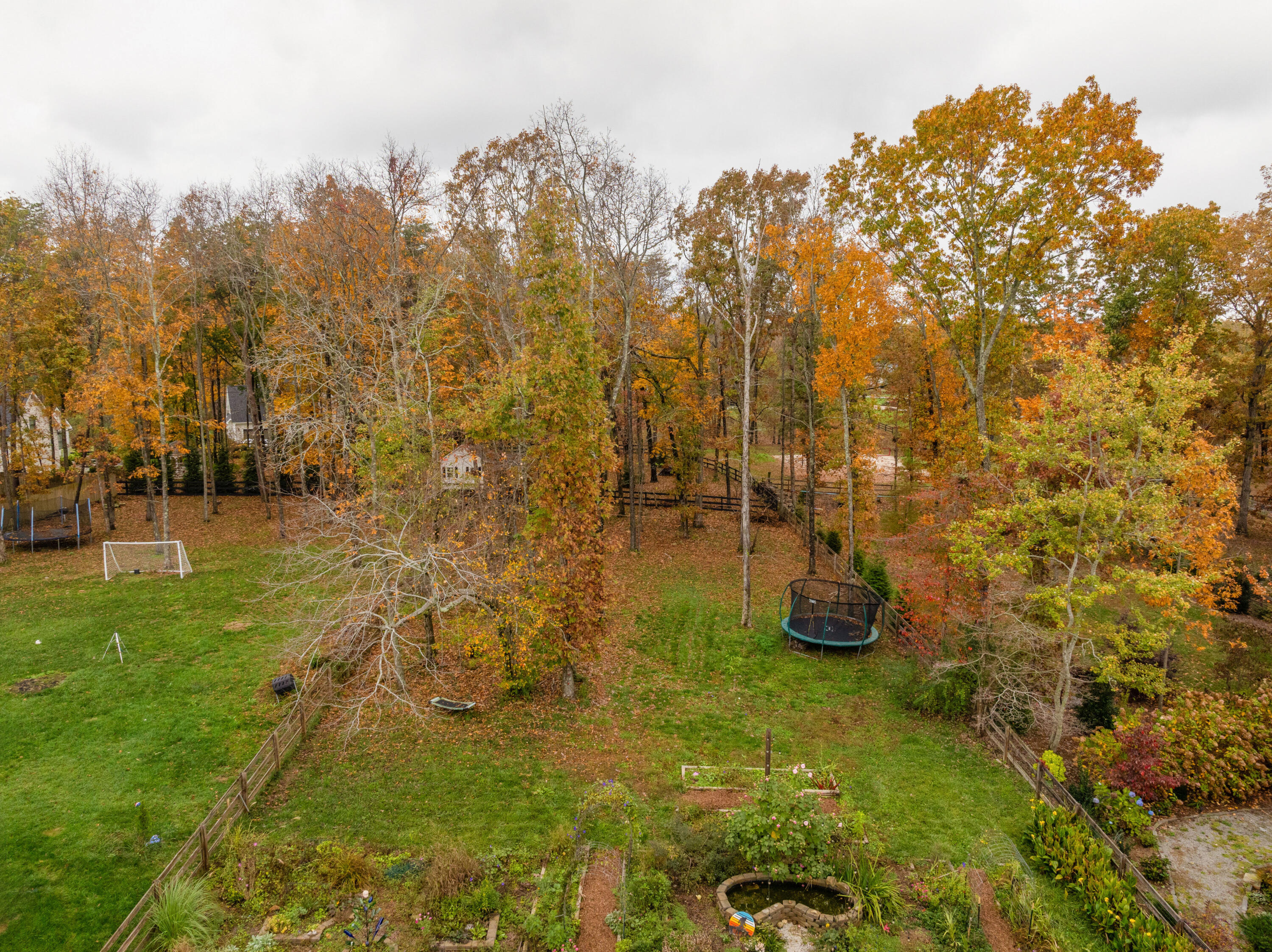 2831 Signal Farms Lane, 10