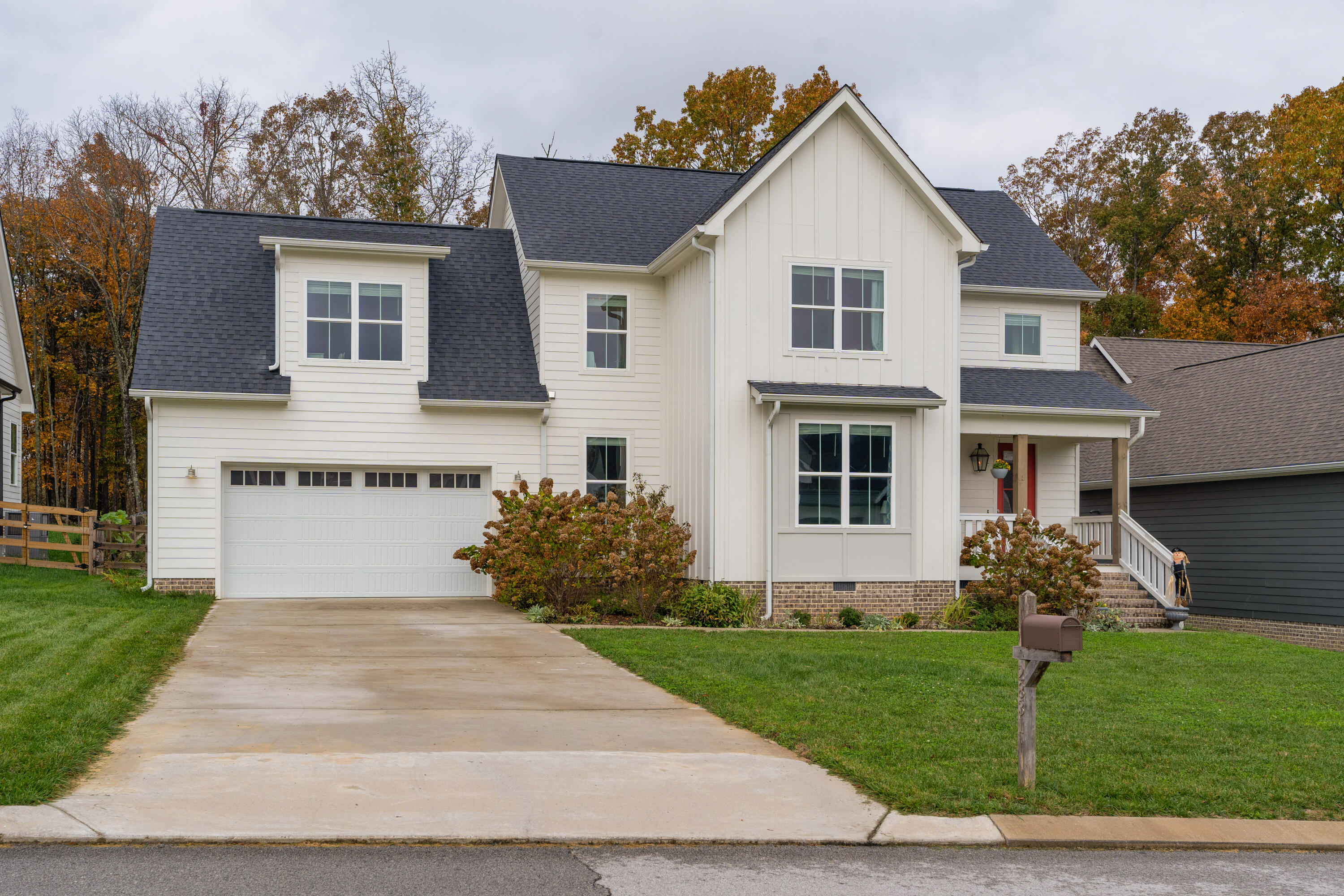 2831 Signal Farms Lane, 10