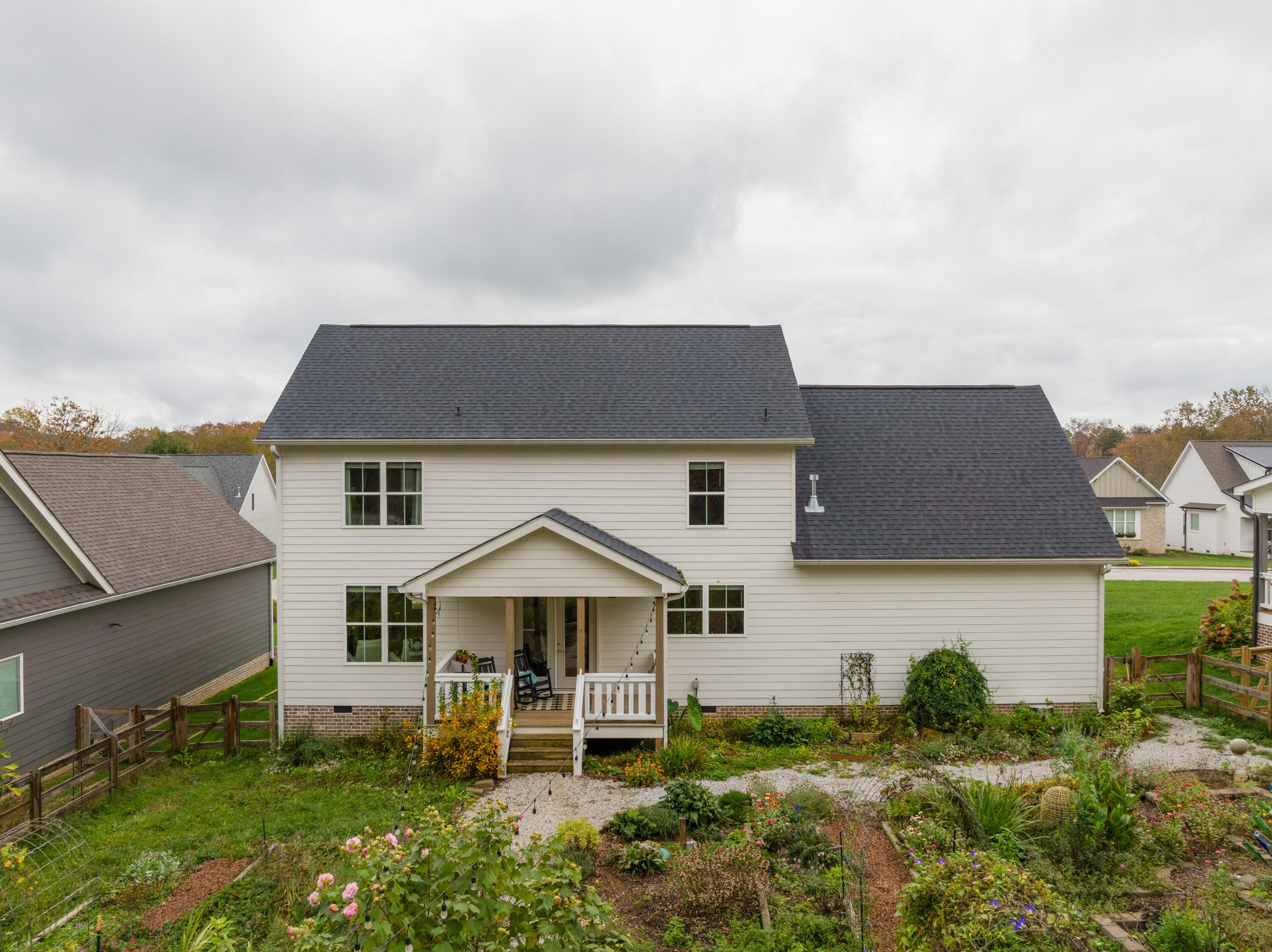 2831 Signal Farms Lane, 10