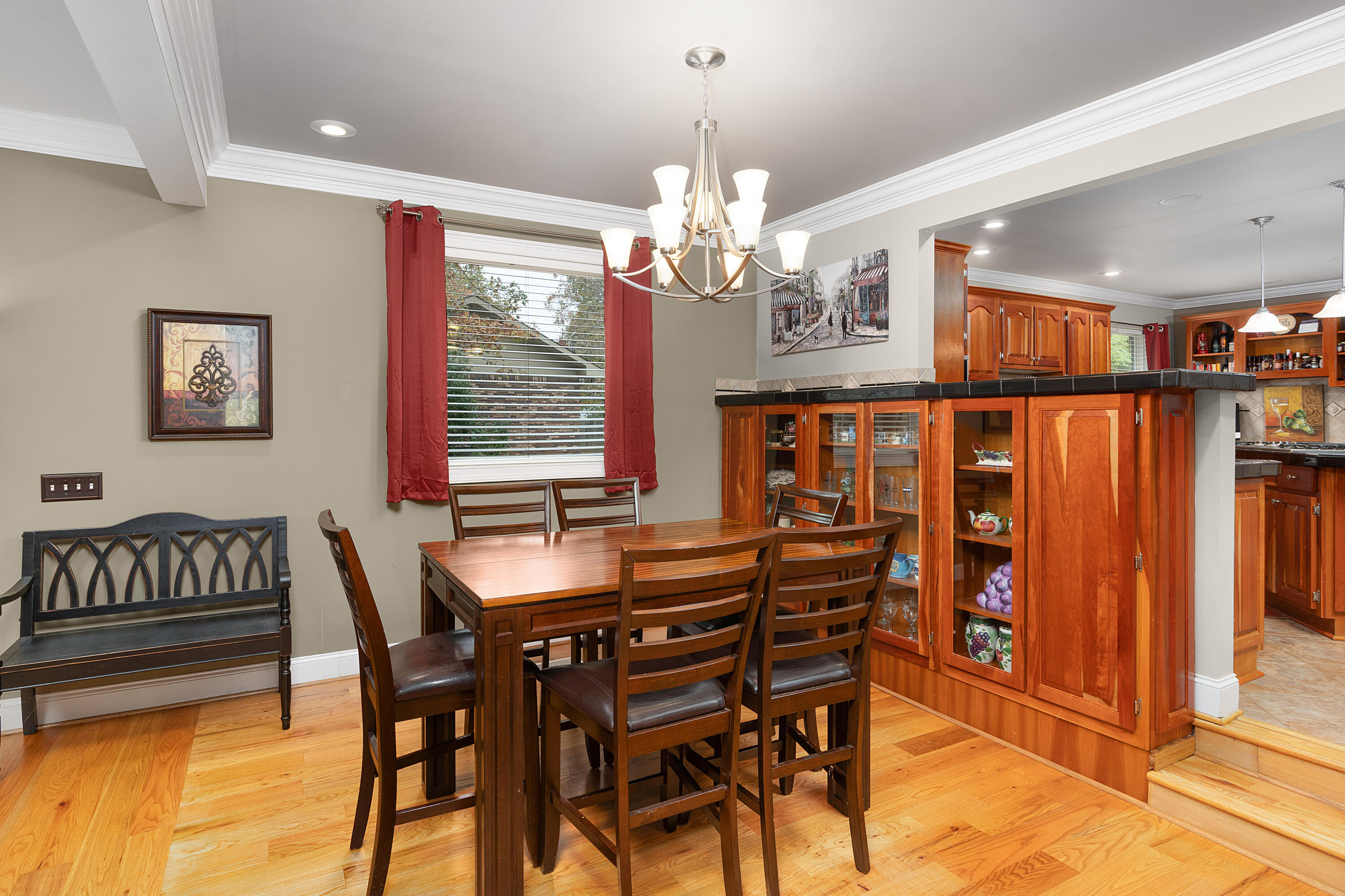 407 Valleybrook Road