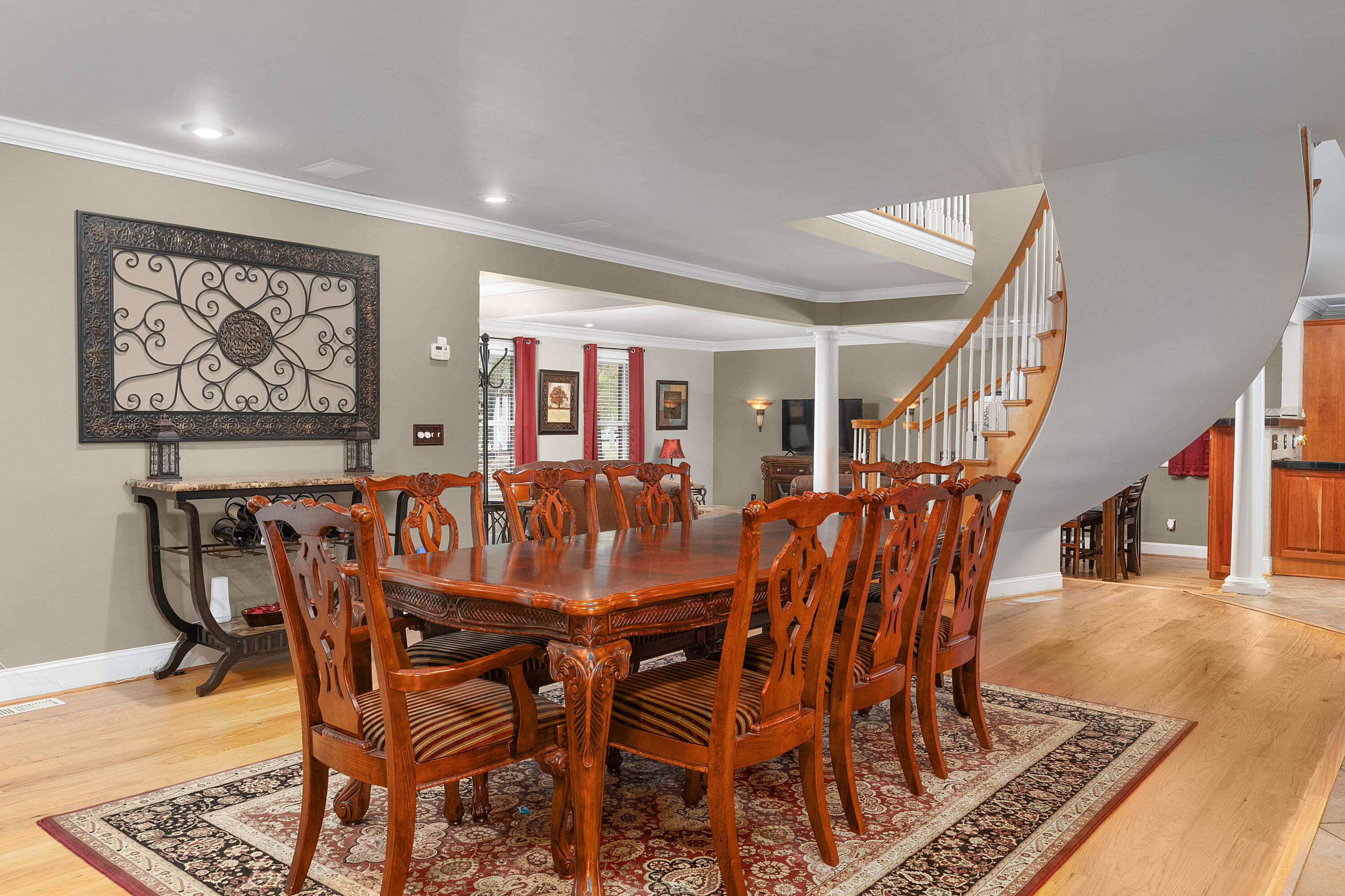 407 Valleybrook Road
