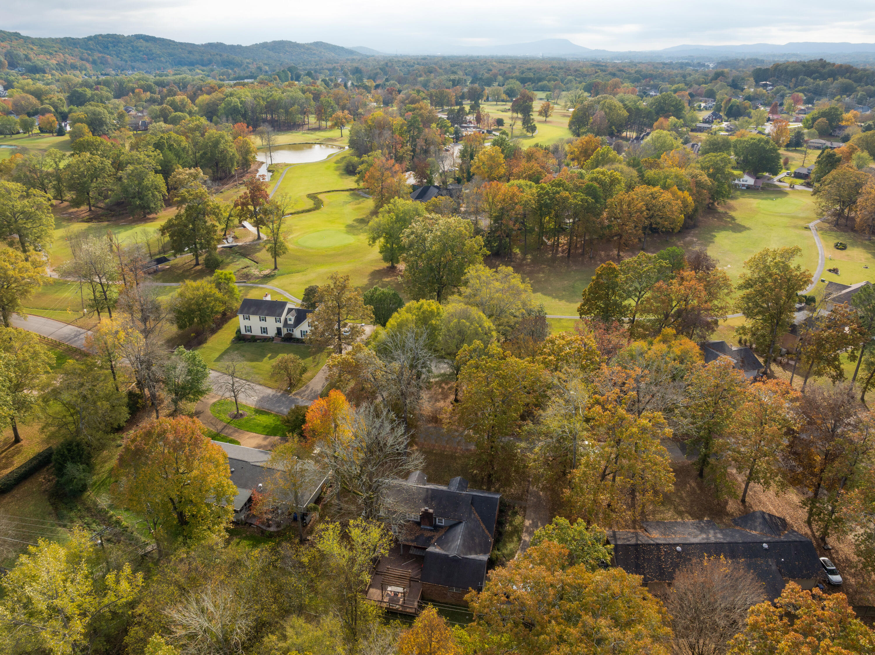 407 Valleybrook Road