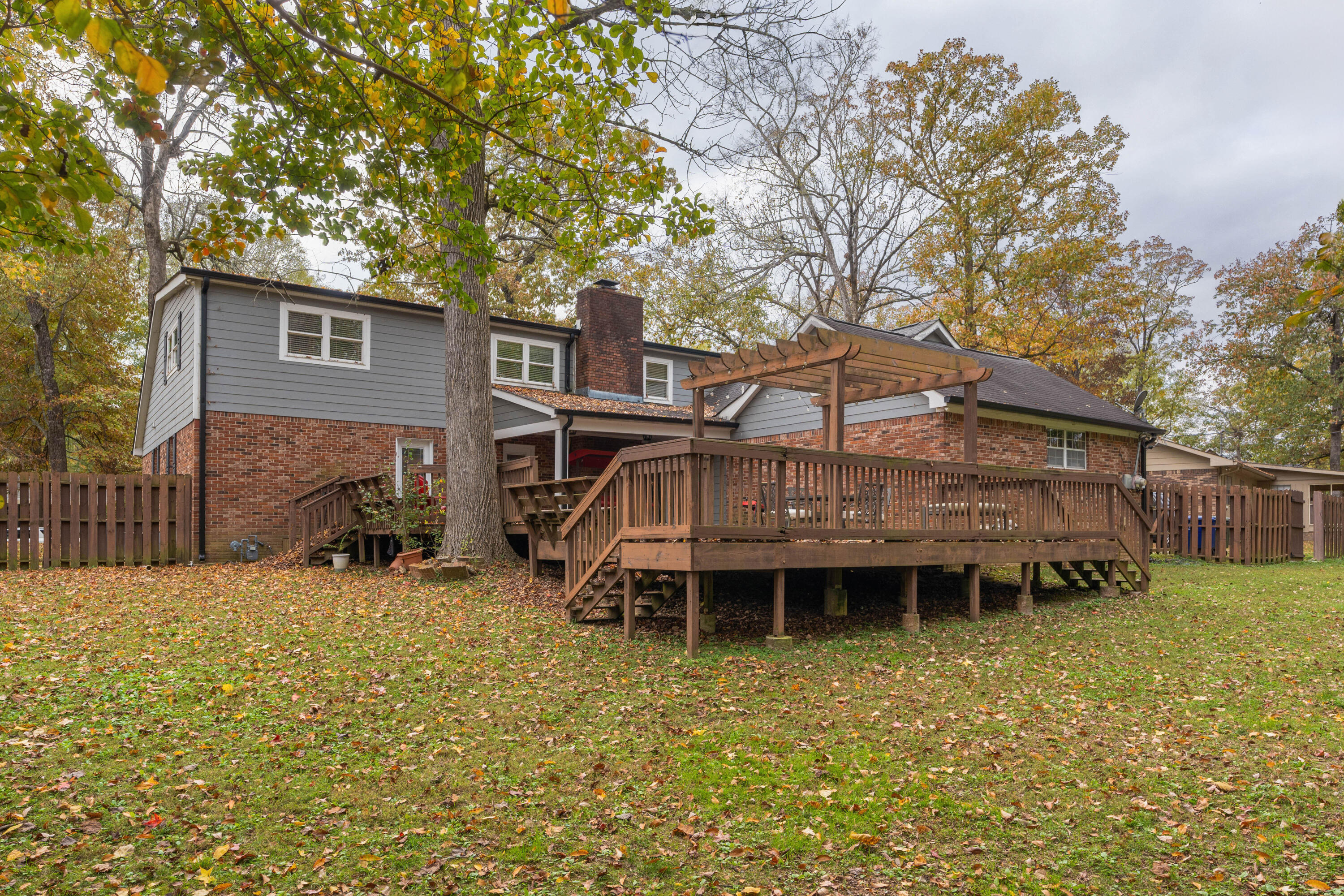 407 Valleybrook Road