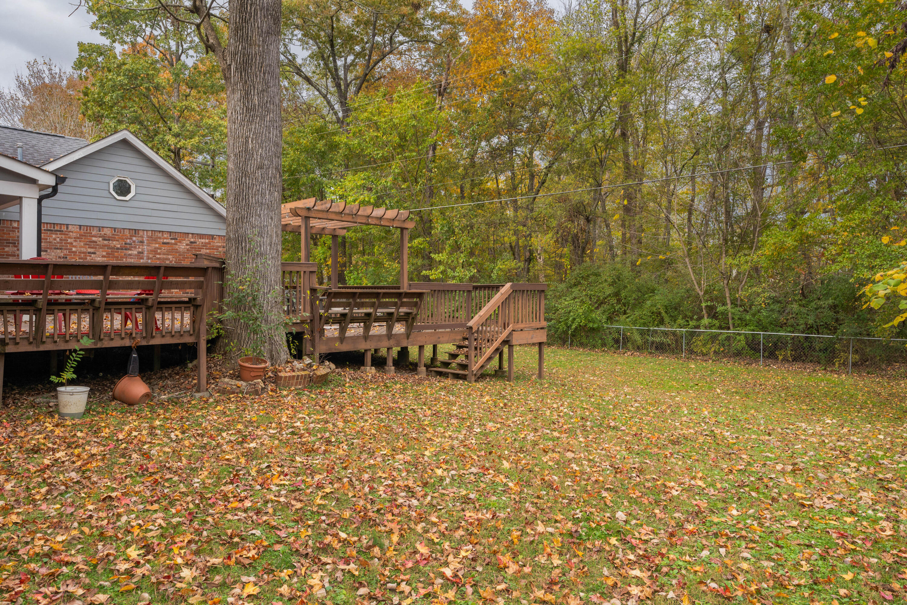 407 Valleybrook Road