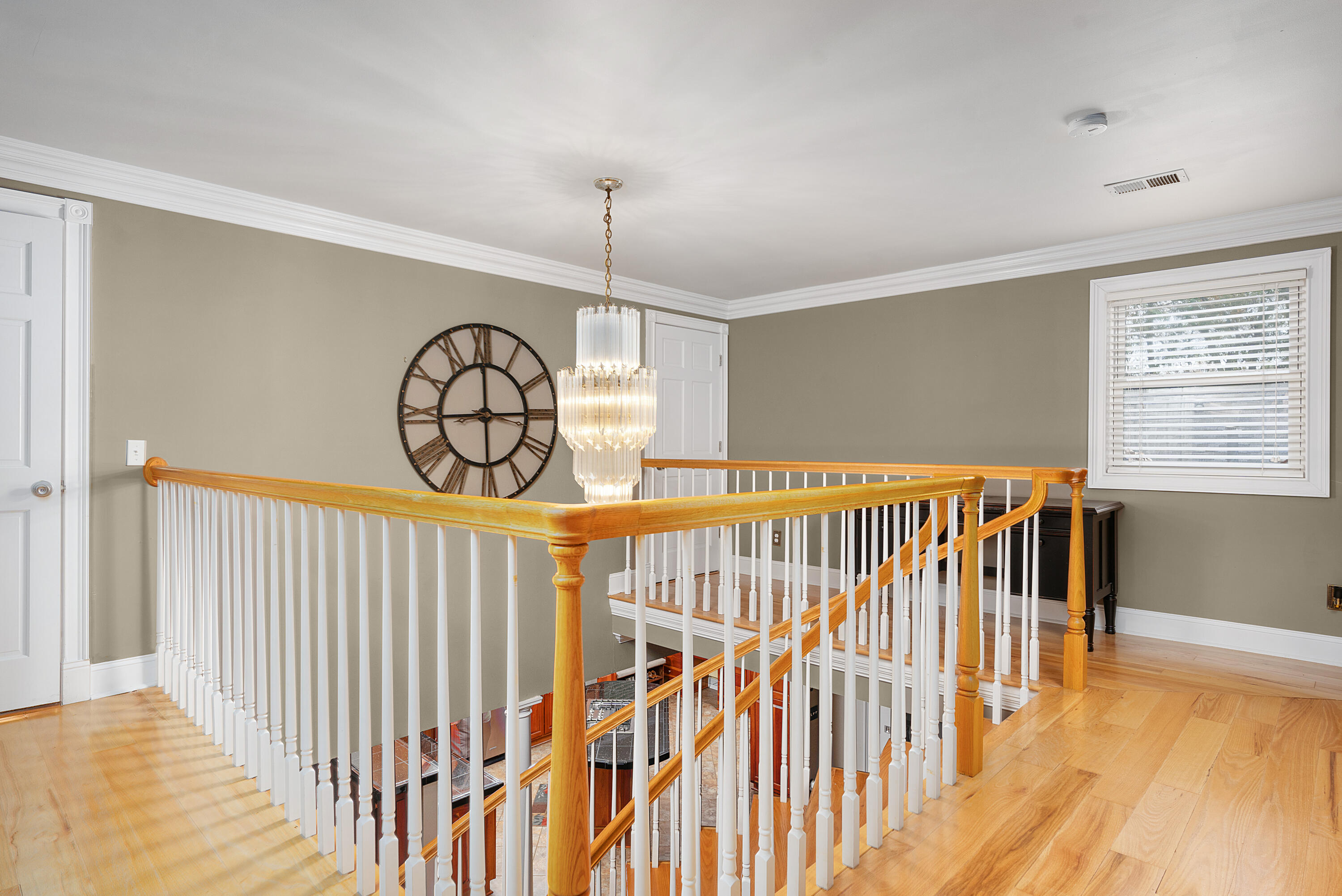 407 Valleybrook Road