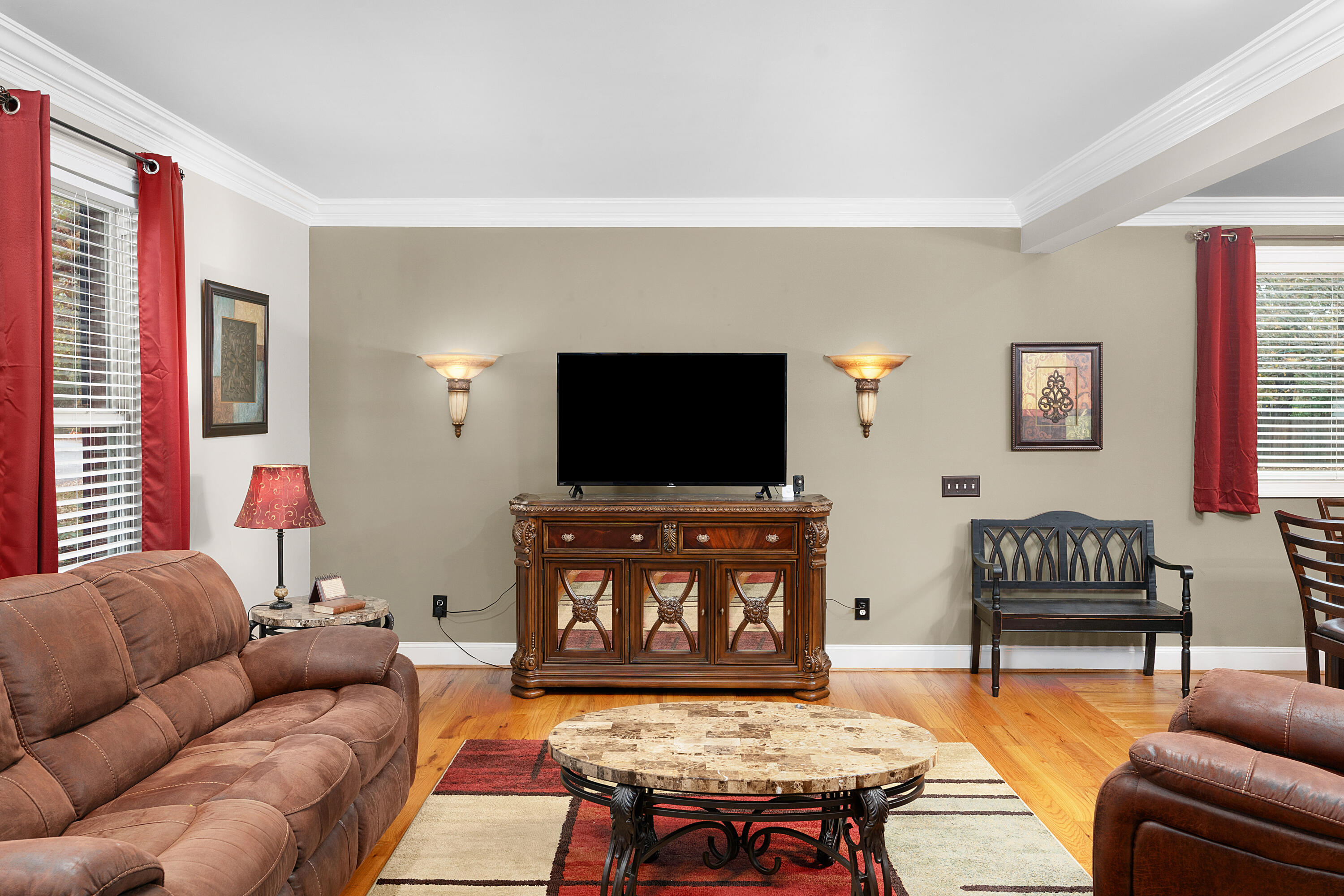 407 Valleybrook Road