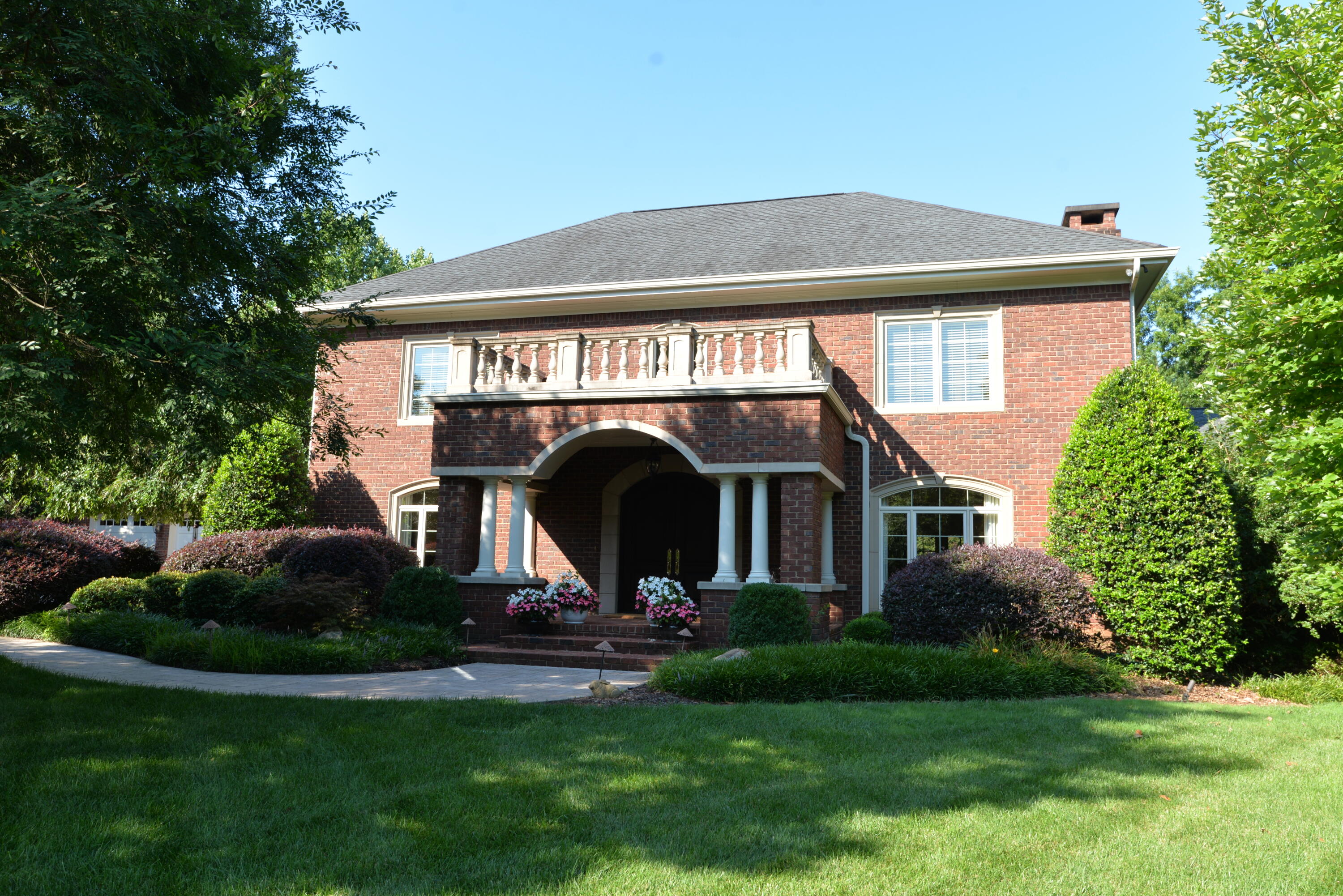 1508 Lyndhurst Drive