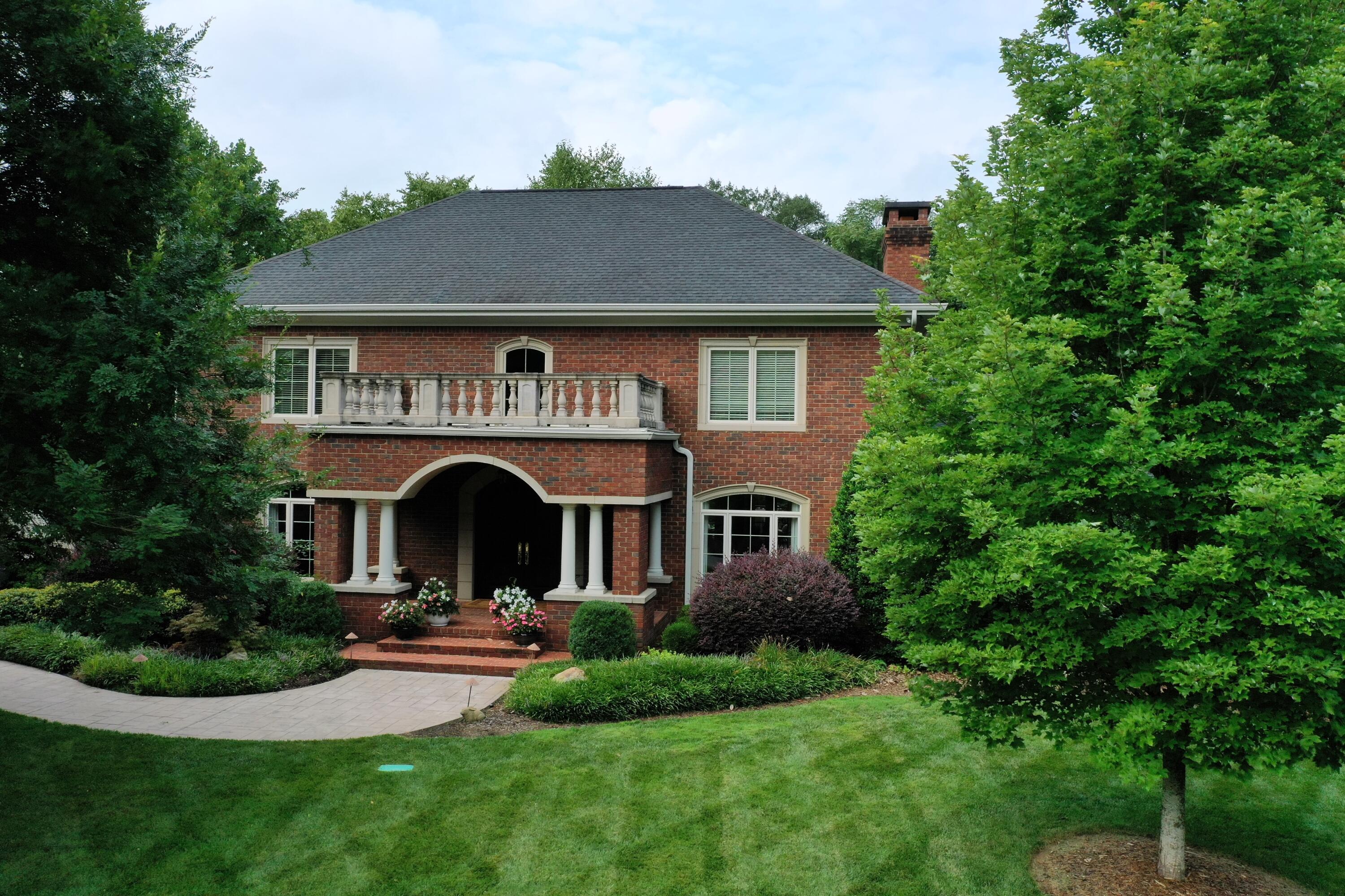 1508 Lyndhurst Drive
