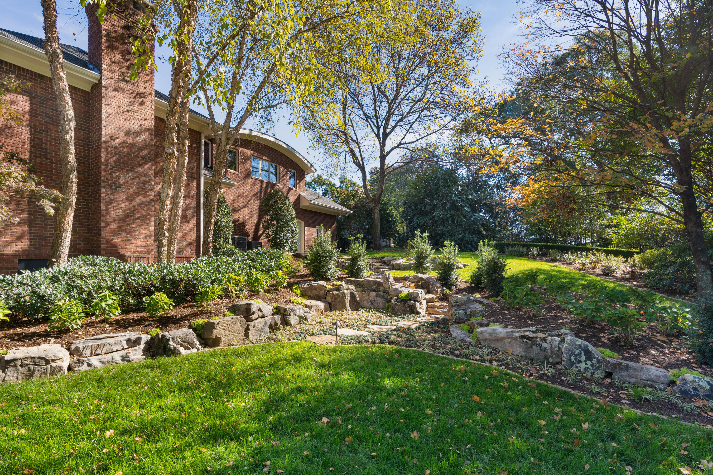 1508 Lyndhurst Drive