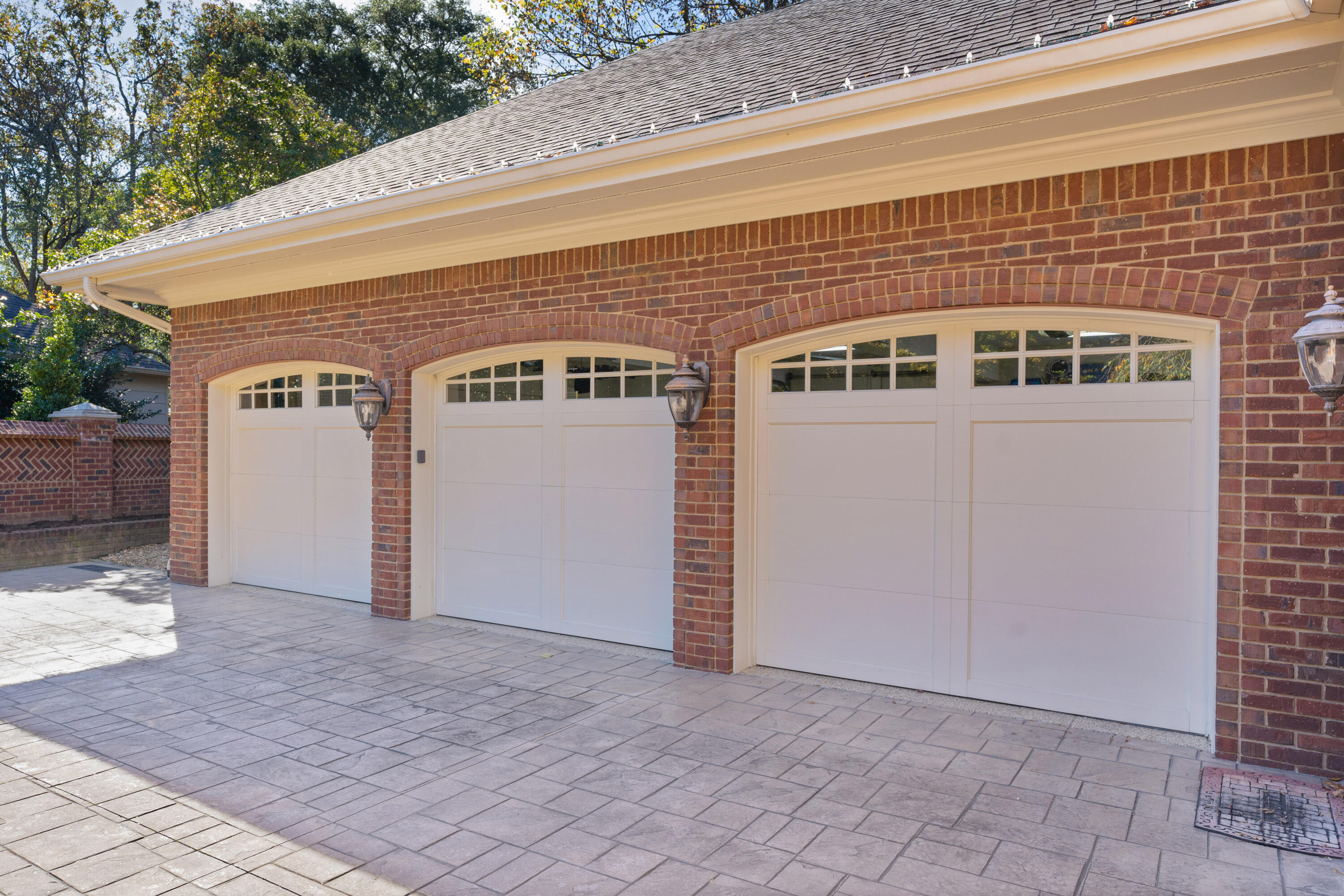 1508 Lyndhurst Drive