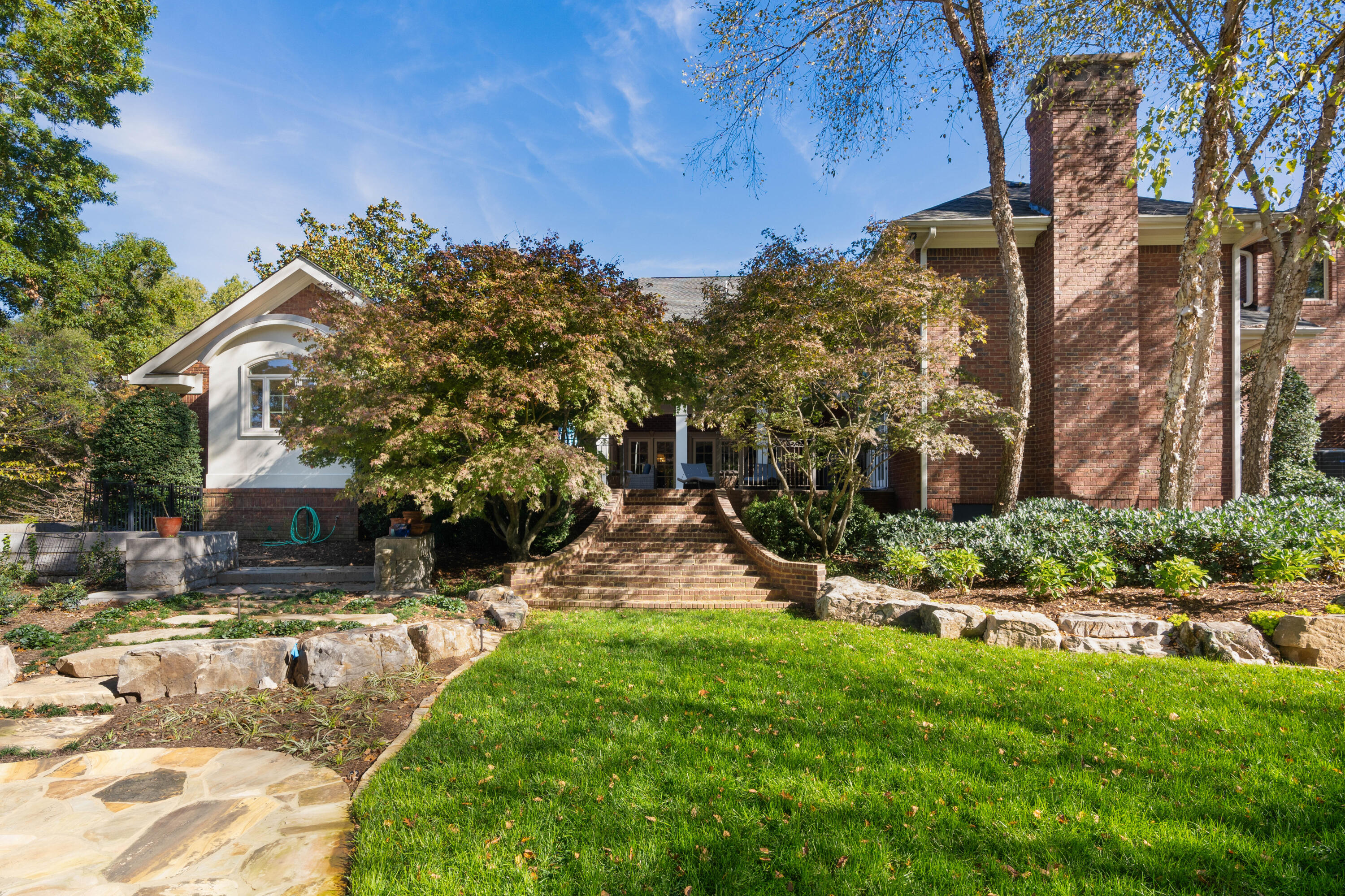 1508 Lyndhurst Drive