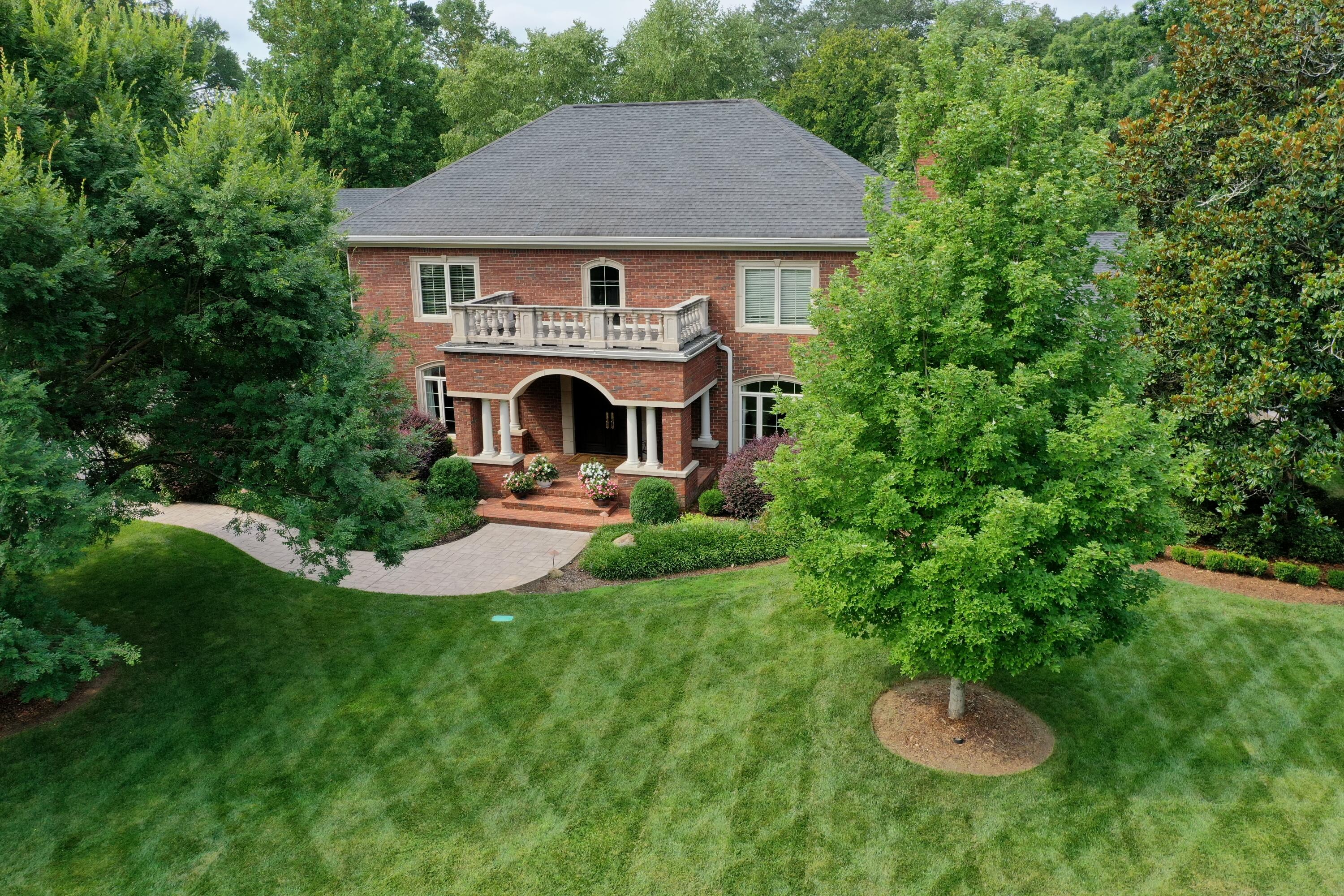 1508 Lyndhurst Drive