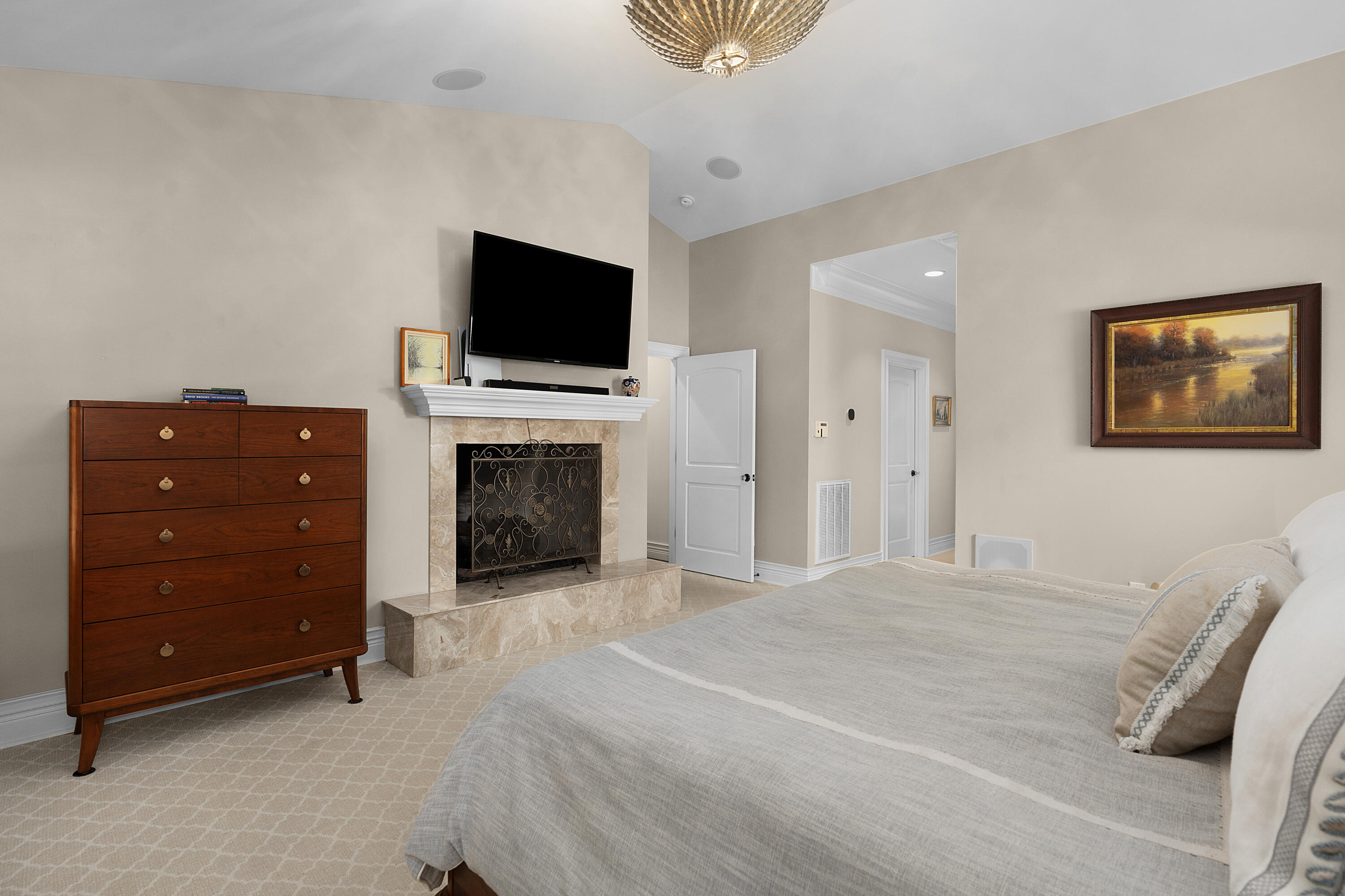 1508 Lyndhurst Drive