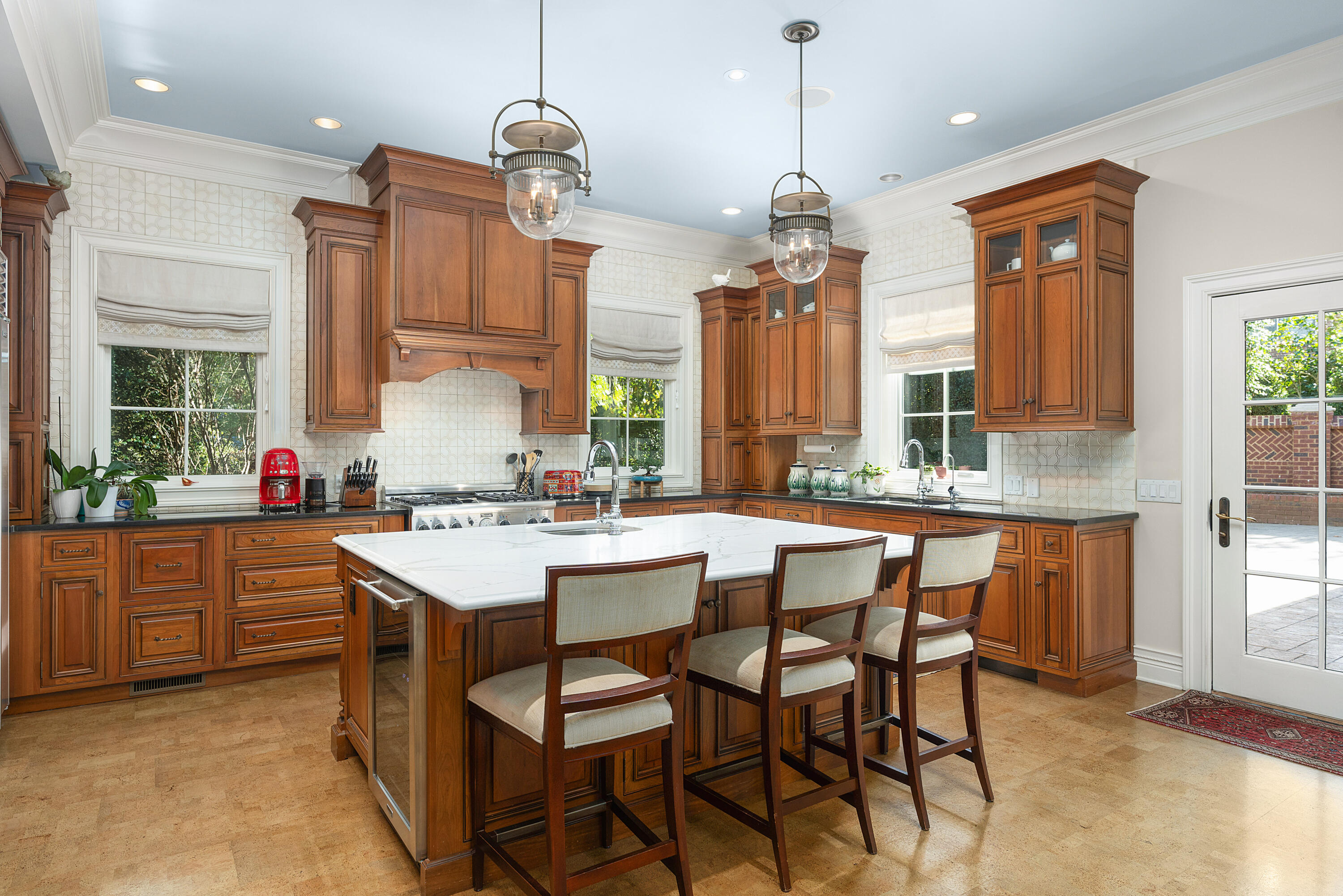 1508 Lyndhurst Drive