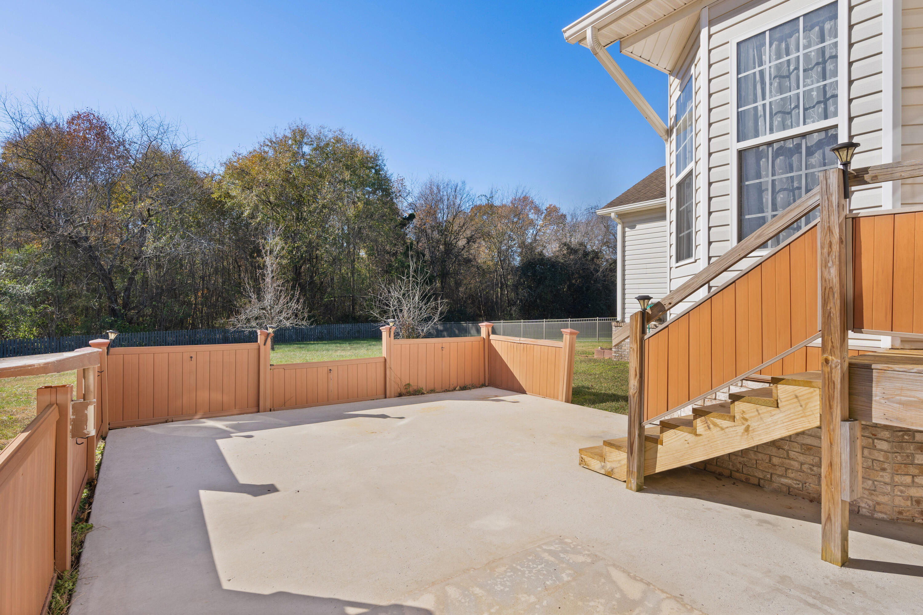 1542 Courtland Drive