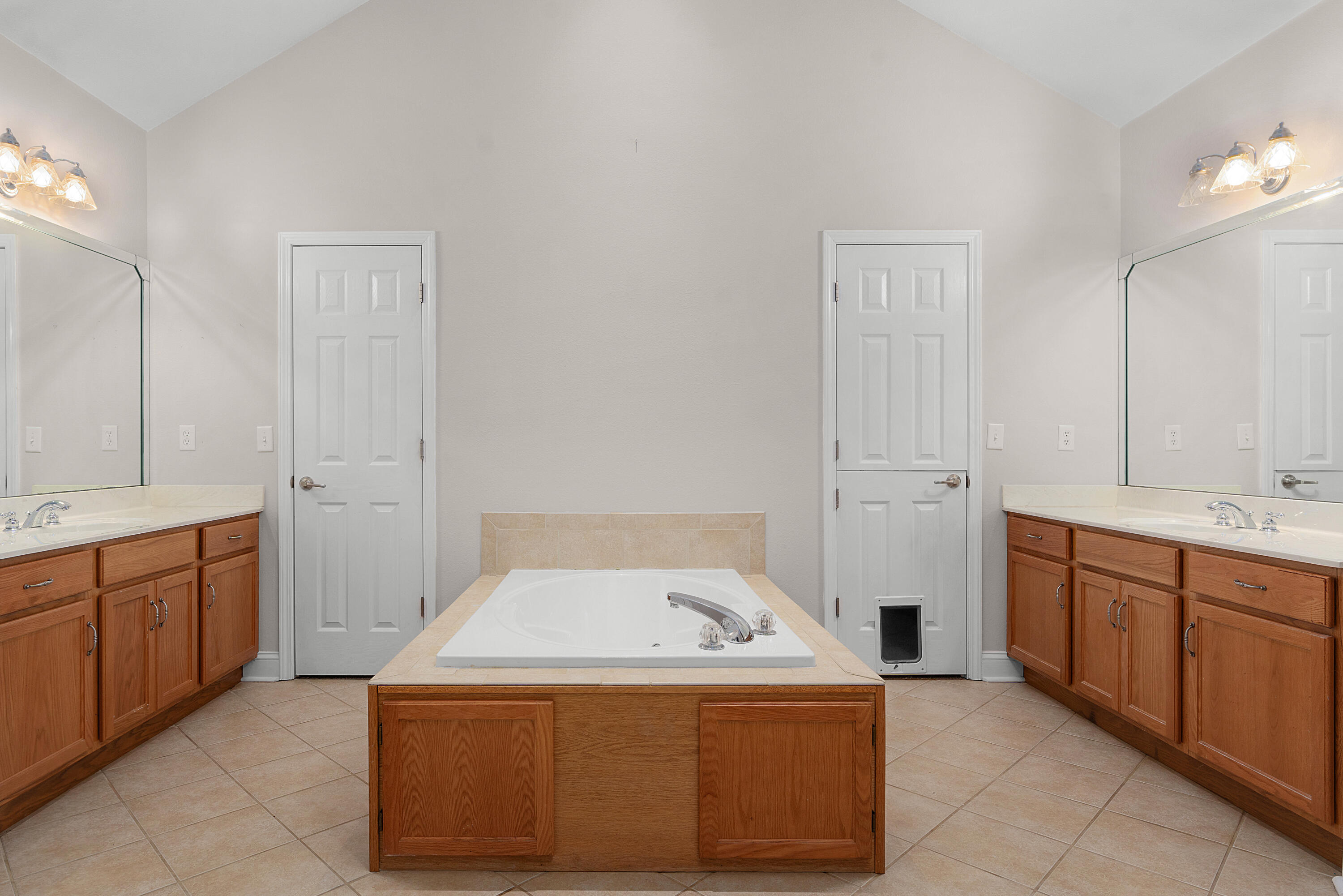 1542 Courtland Drive