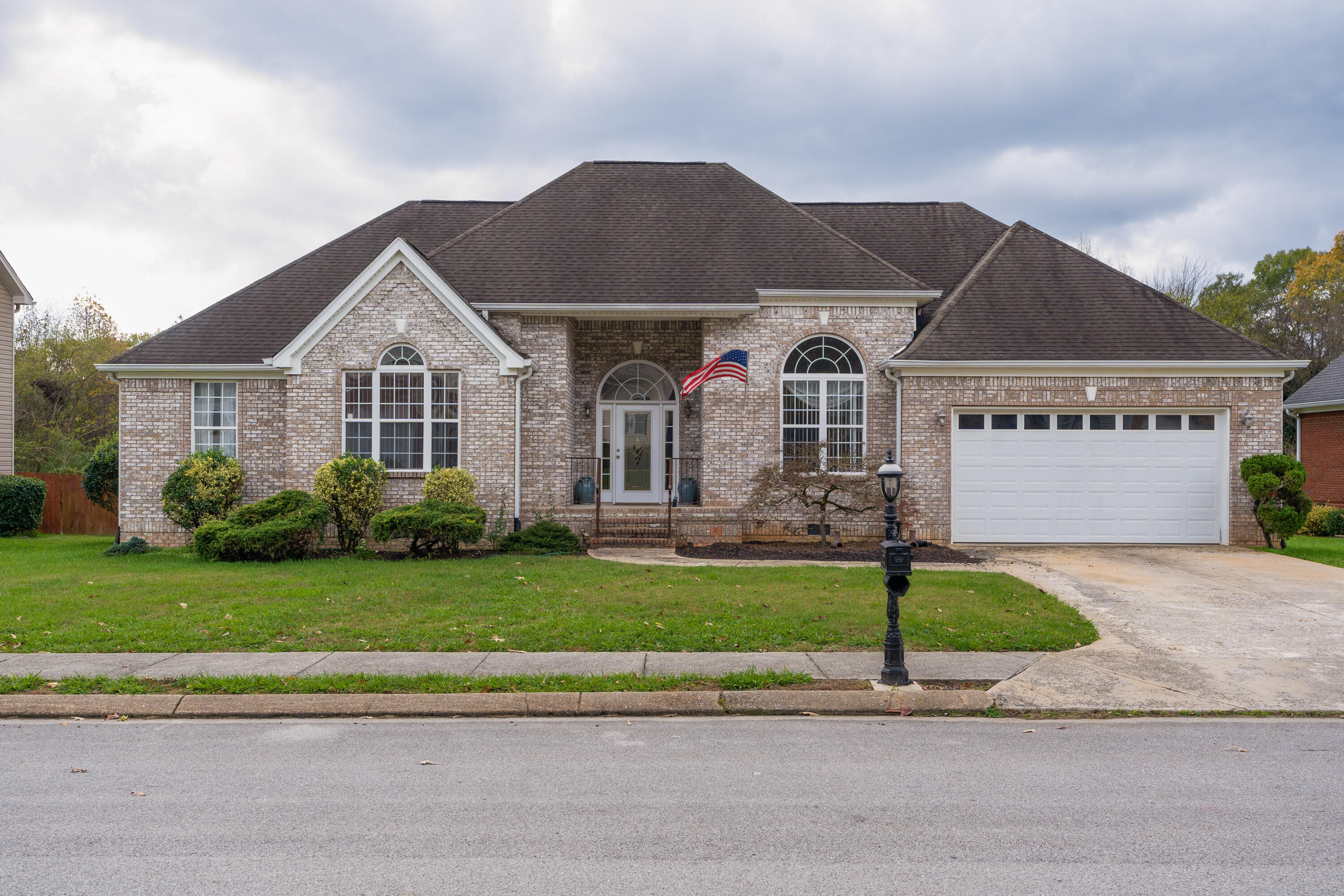 1542 Courtland Drive