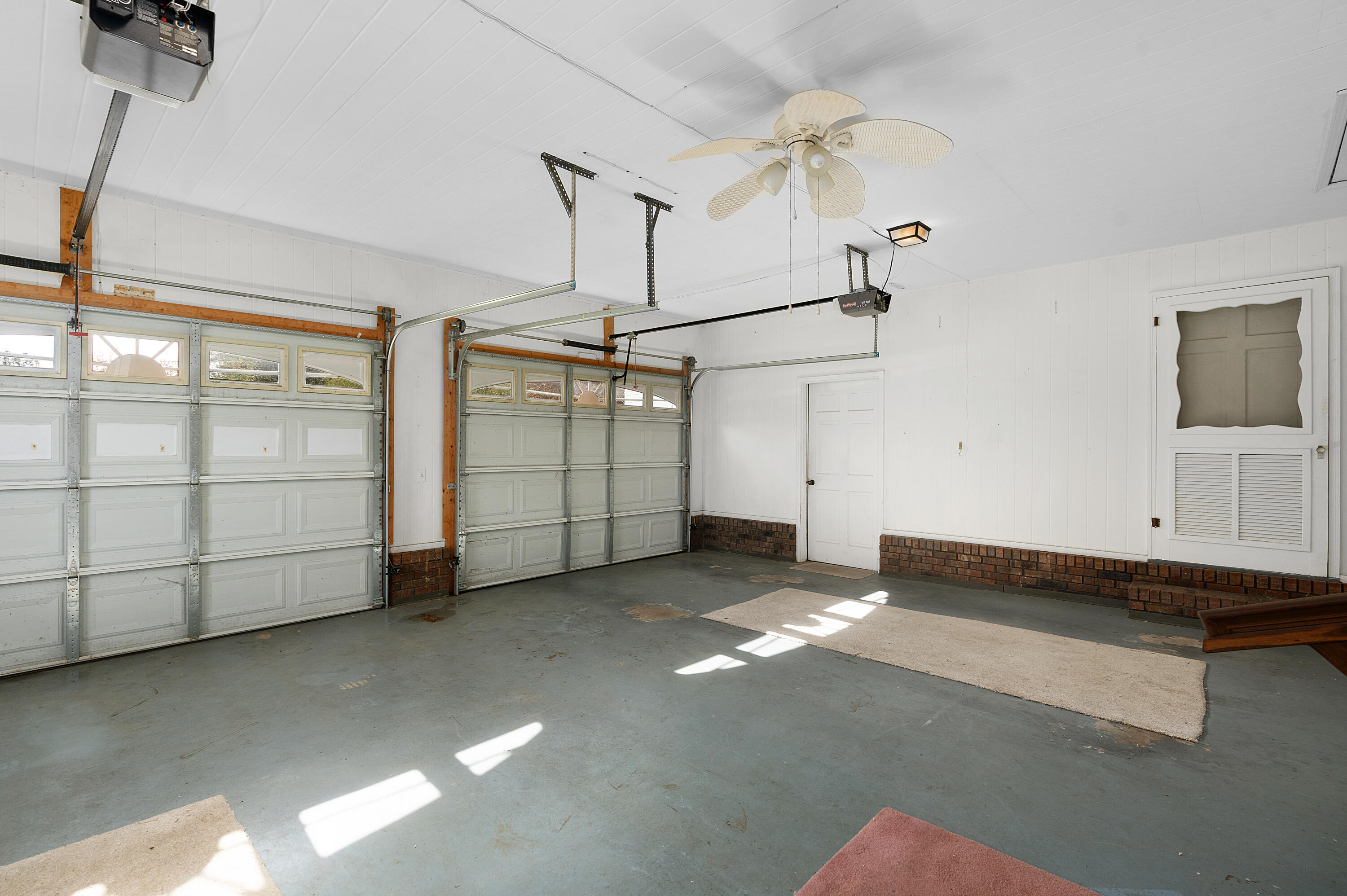 178 Quinton Drive SW