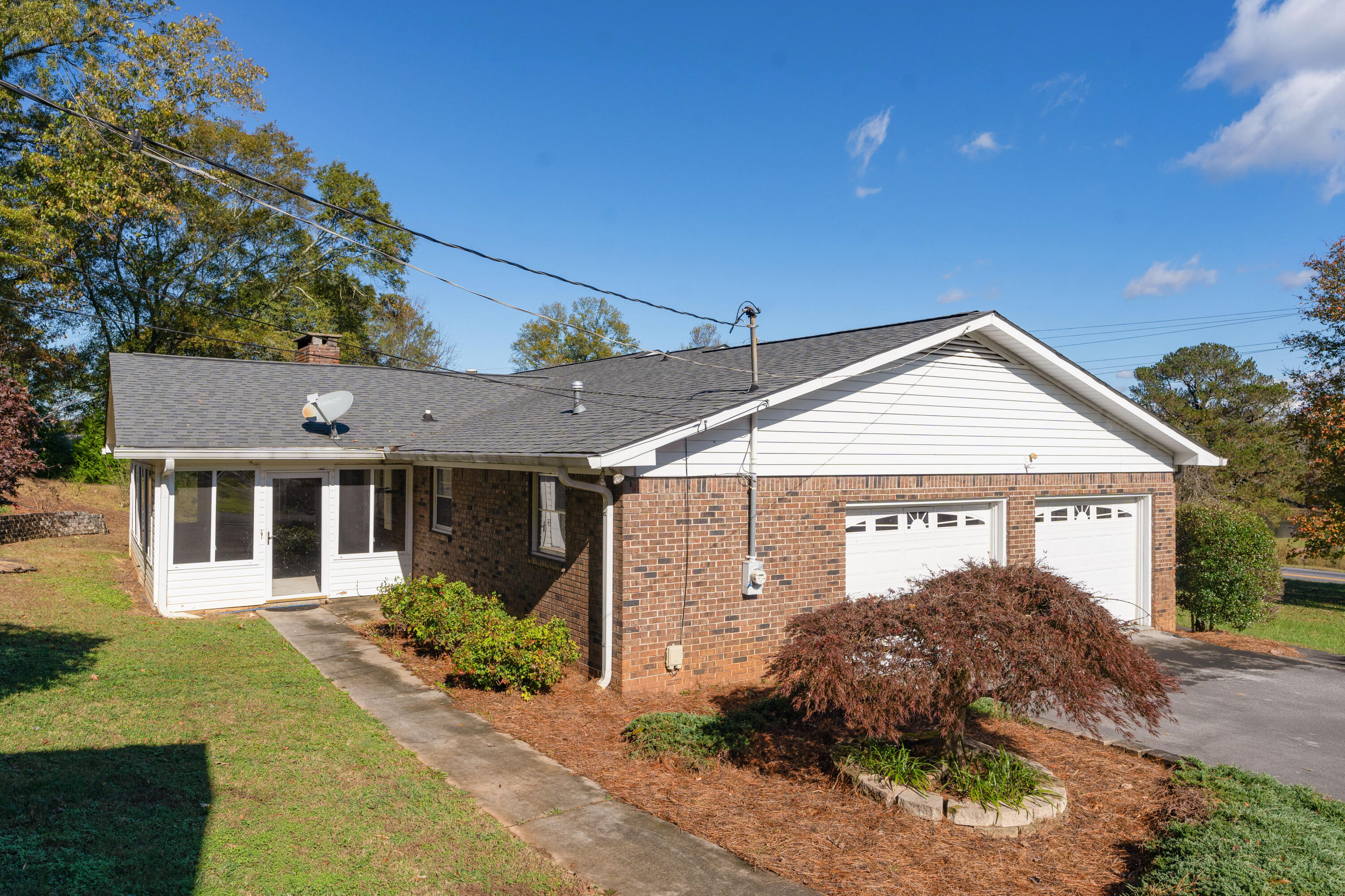 178 Quinton Drive SW