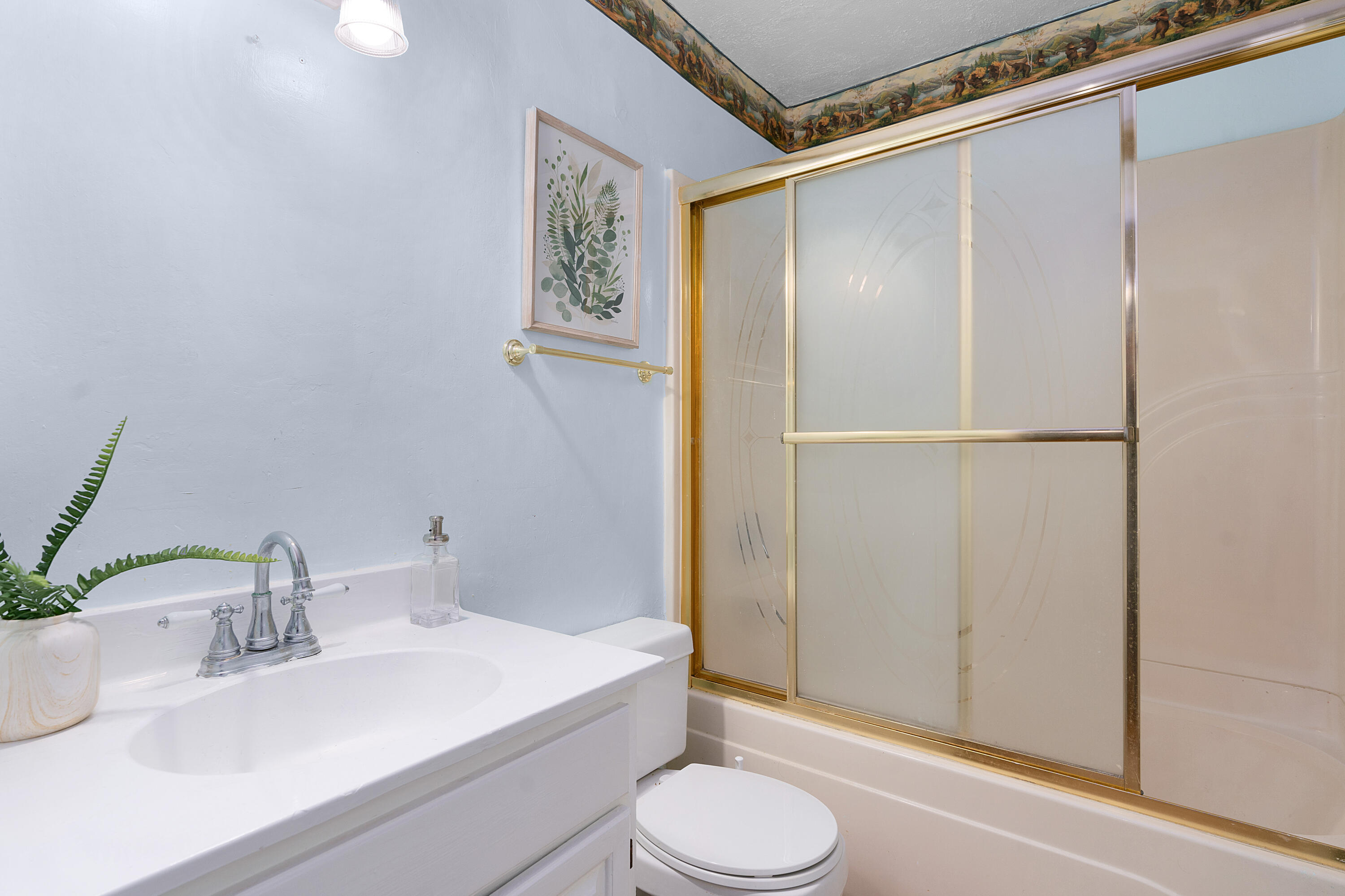 1206 Peter Pan Road