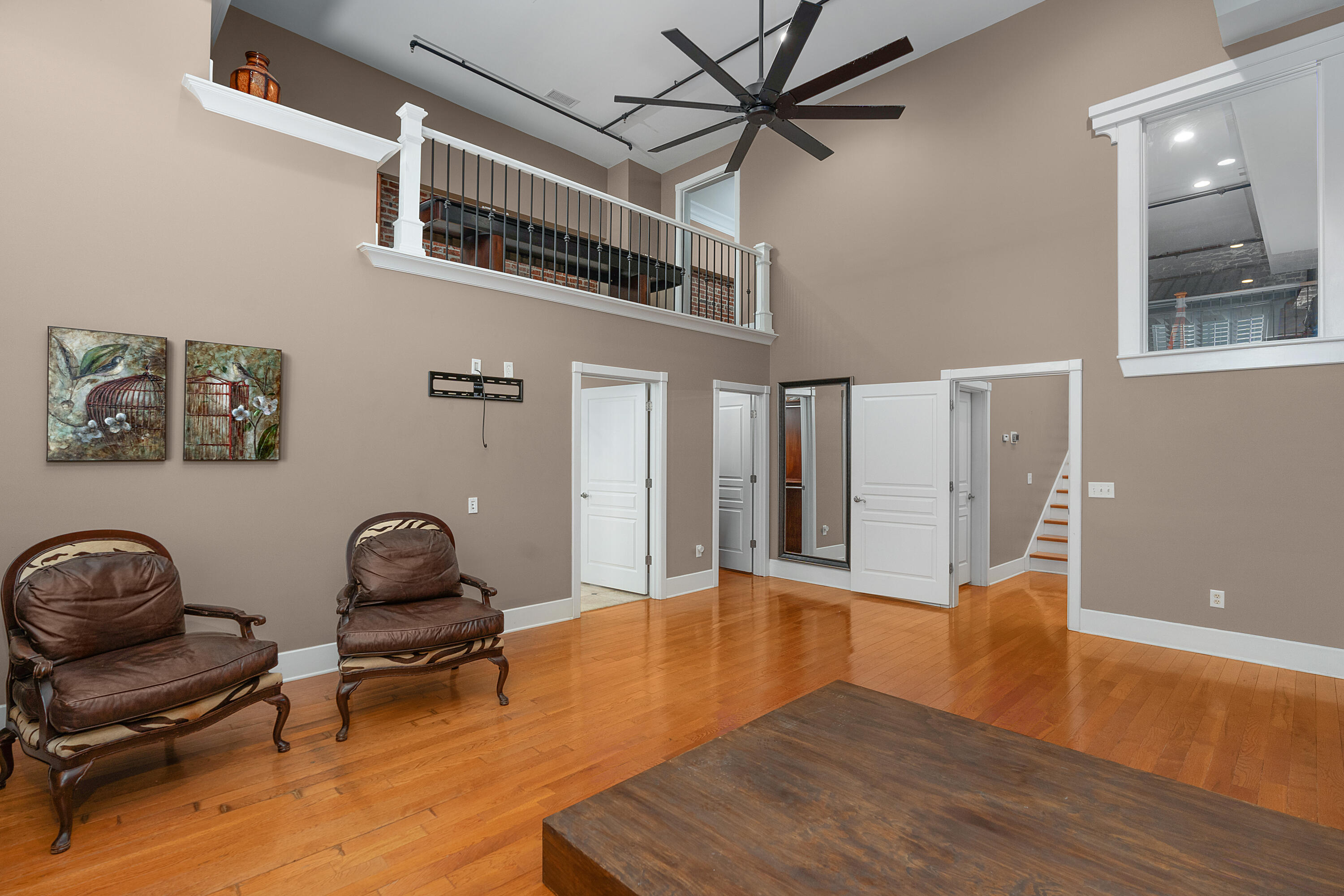 1467 Market Street, 200