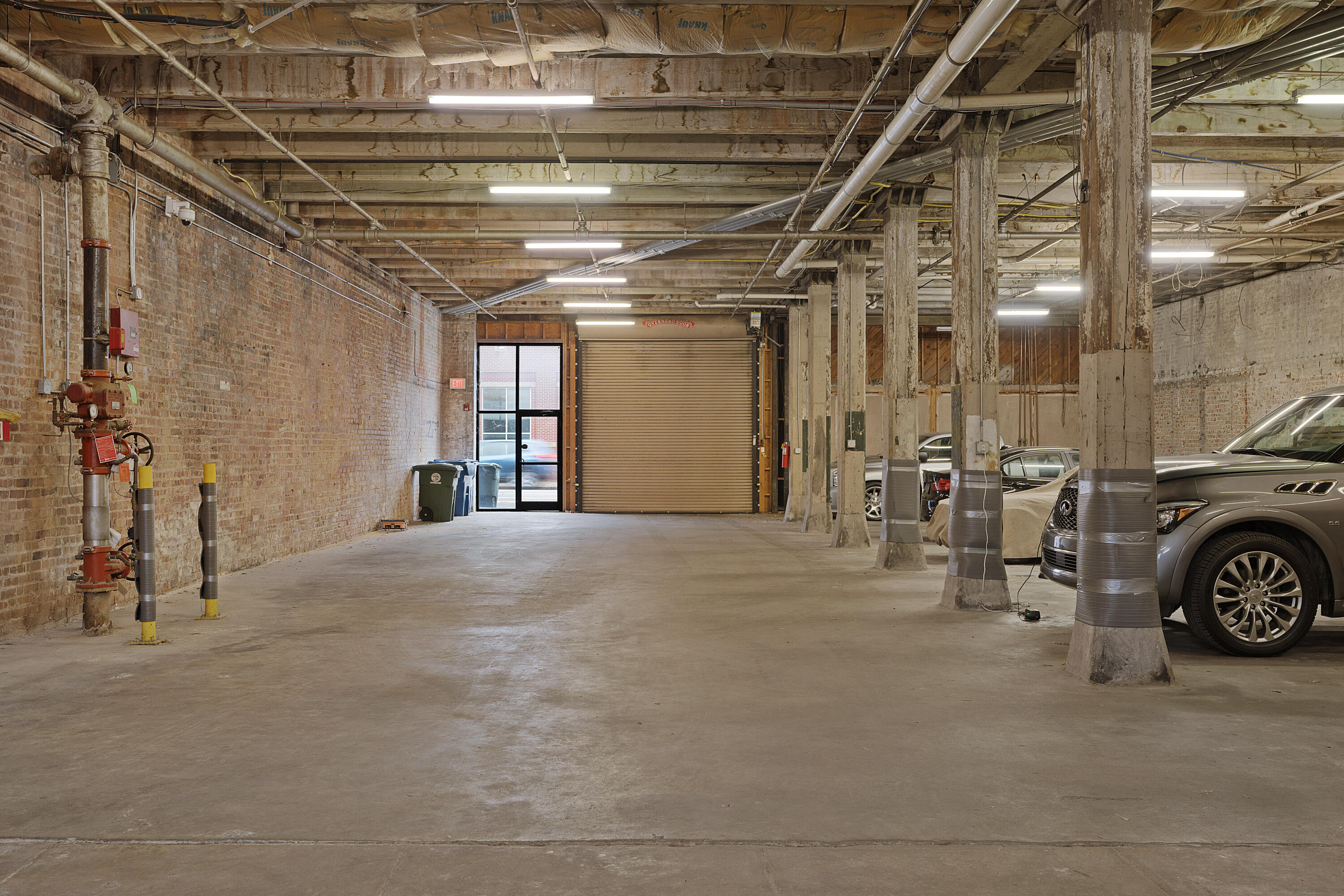 1467 Market Street, 200
