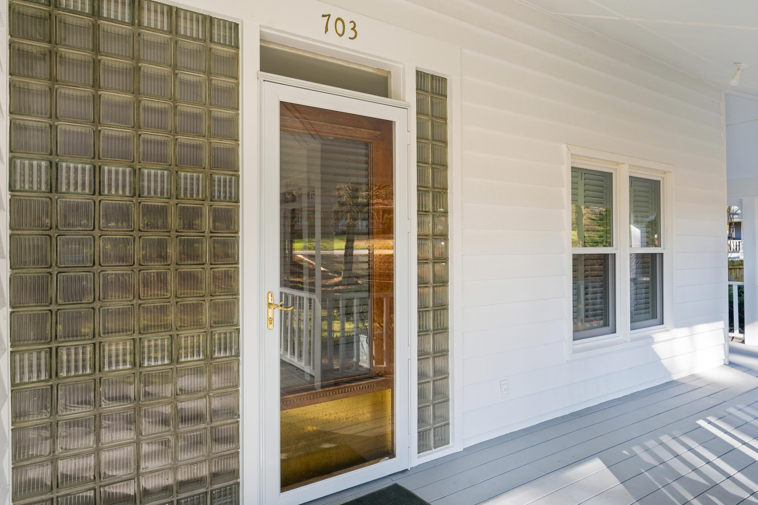 703 Hathaway Drive