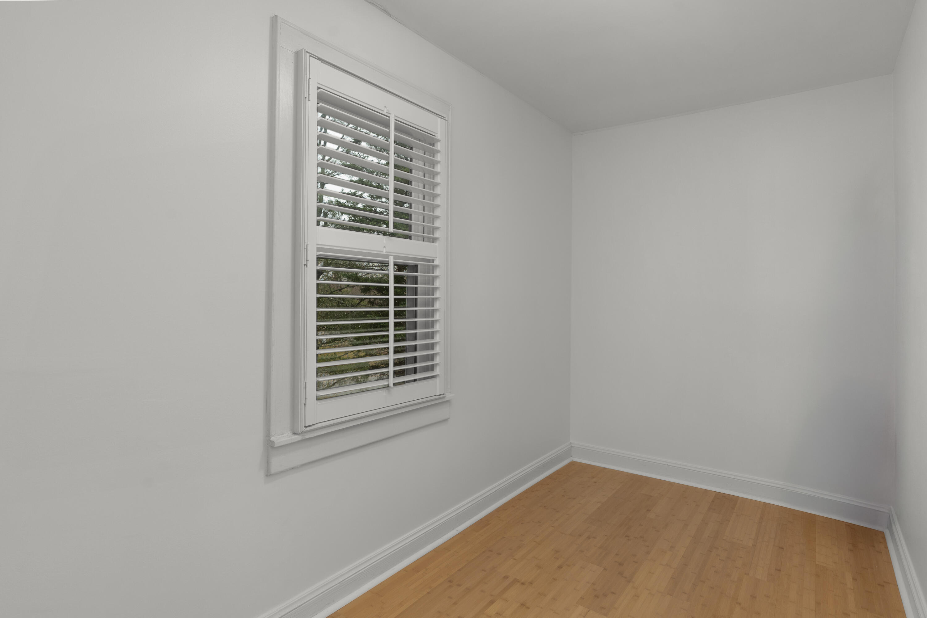 703 Hathaway Drive