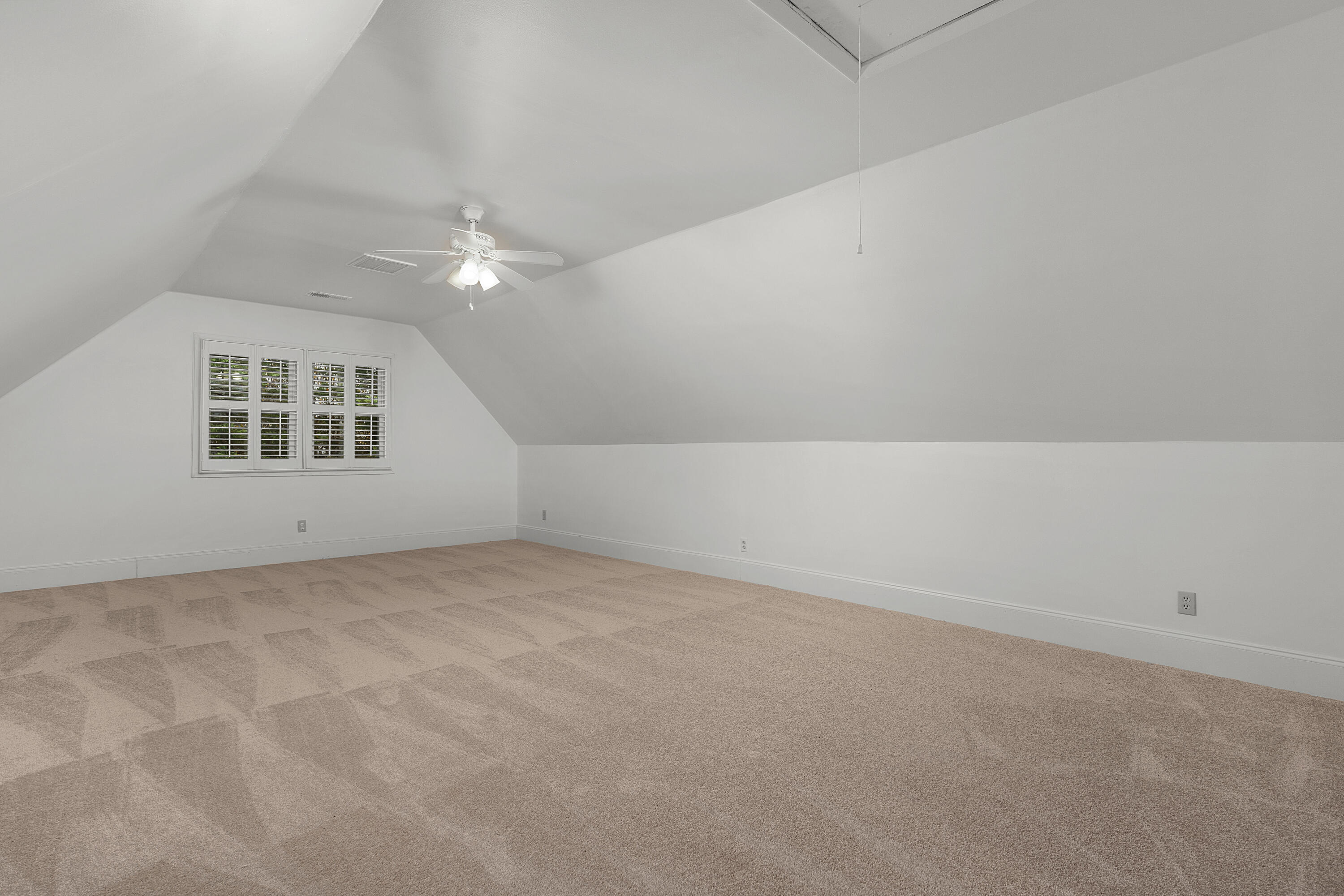 703 Hathaway Drive