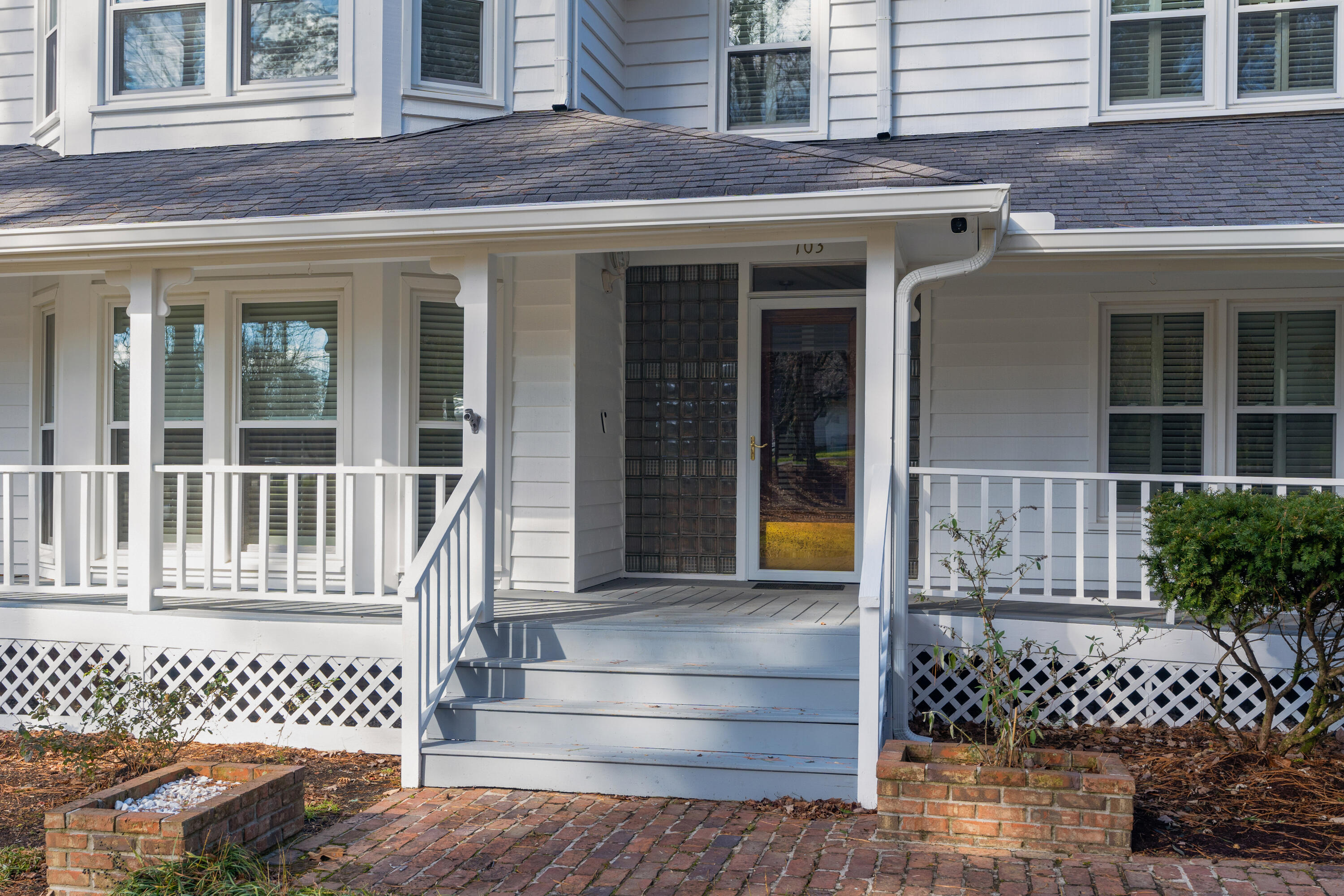 703 Hathaway Drive