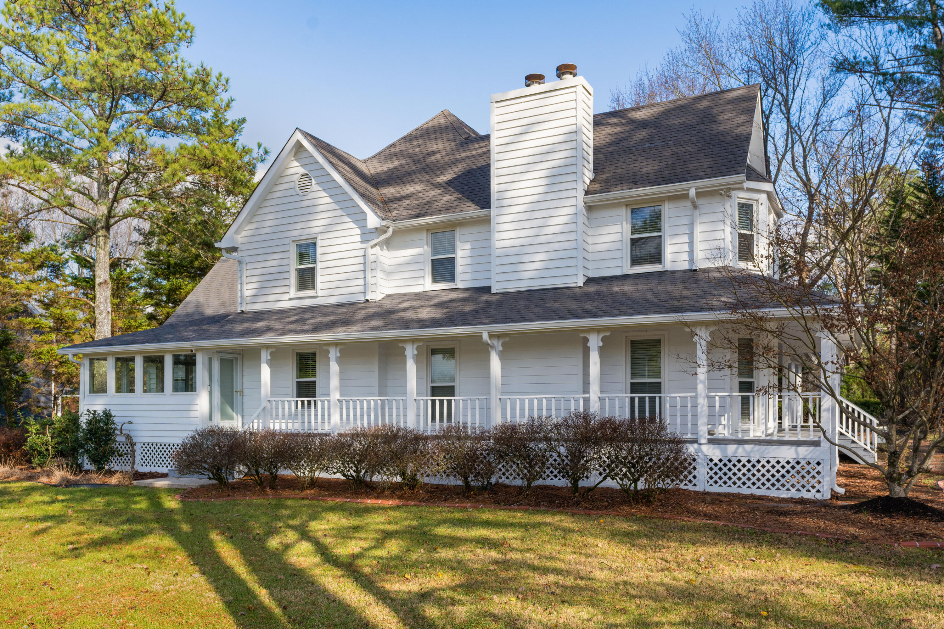 703 Hathaway Drive