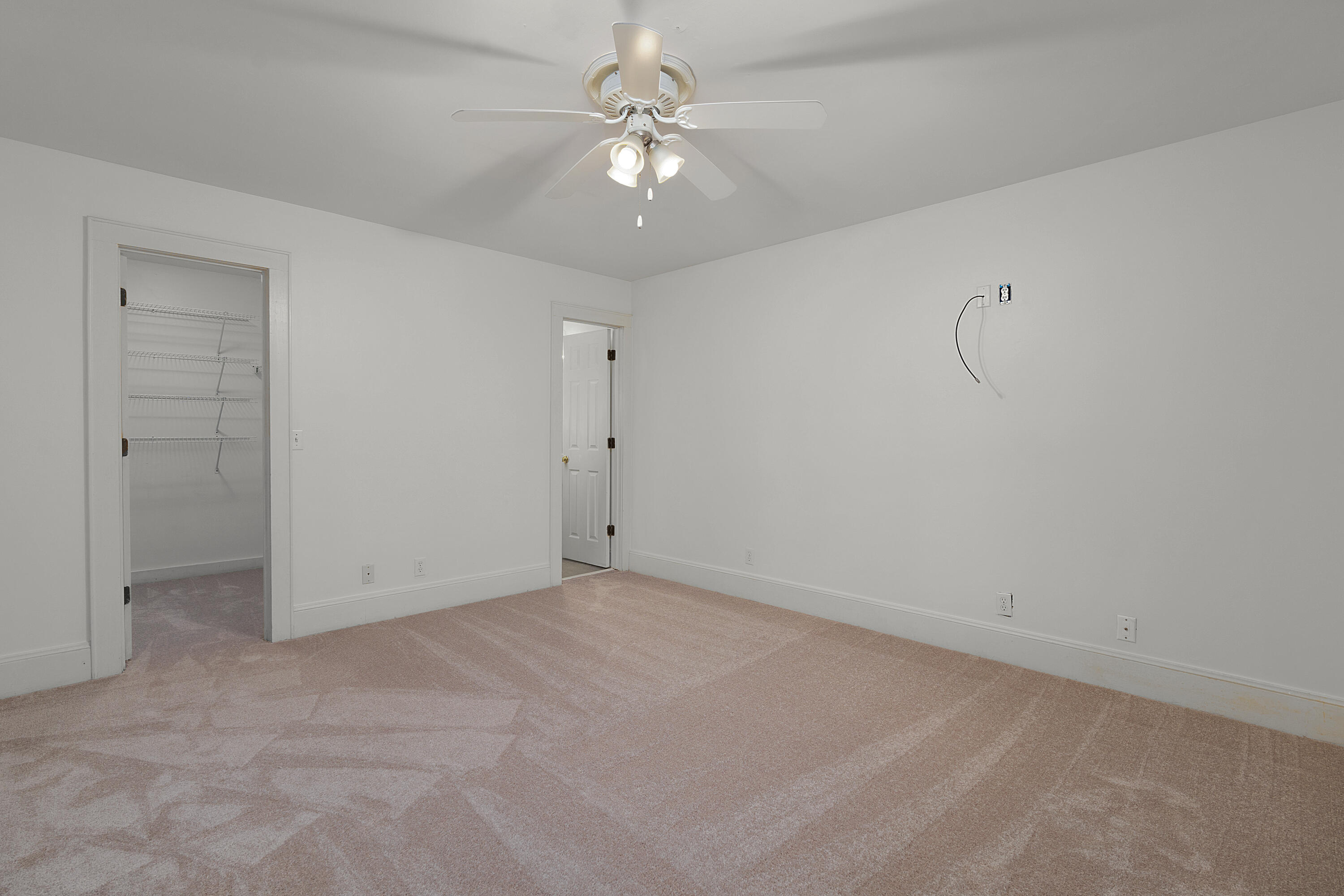 703 Hathaway Drive