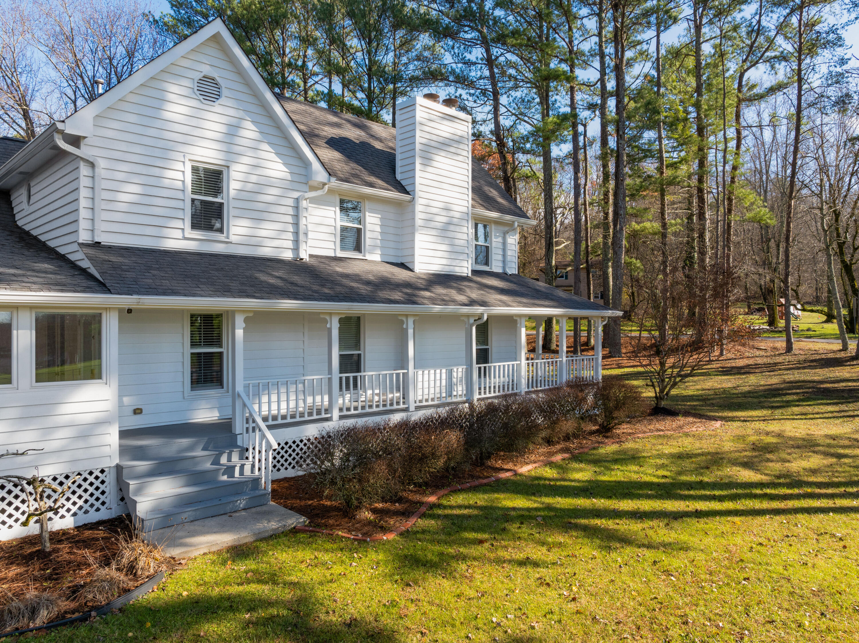703 Hathaway Drive