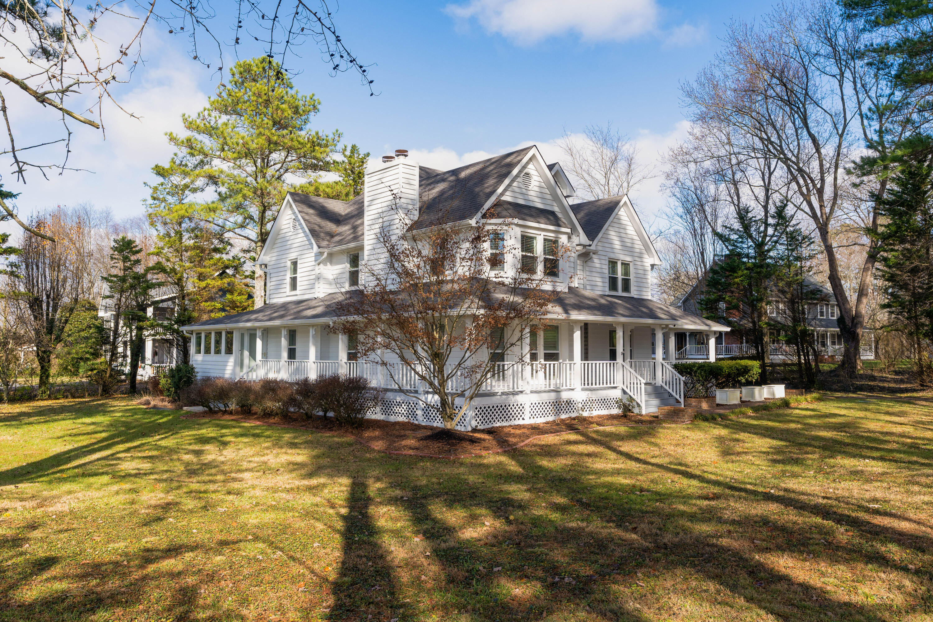 703 Hathaway Drive