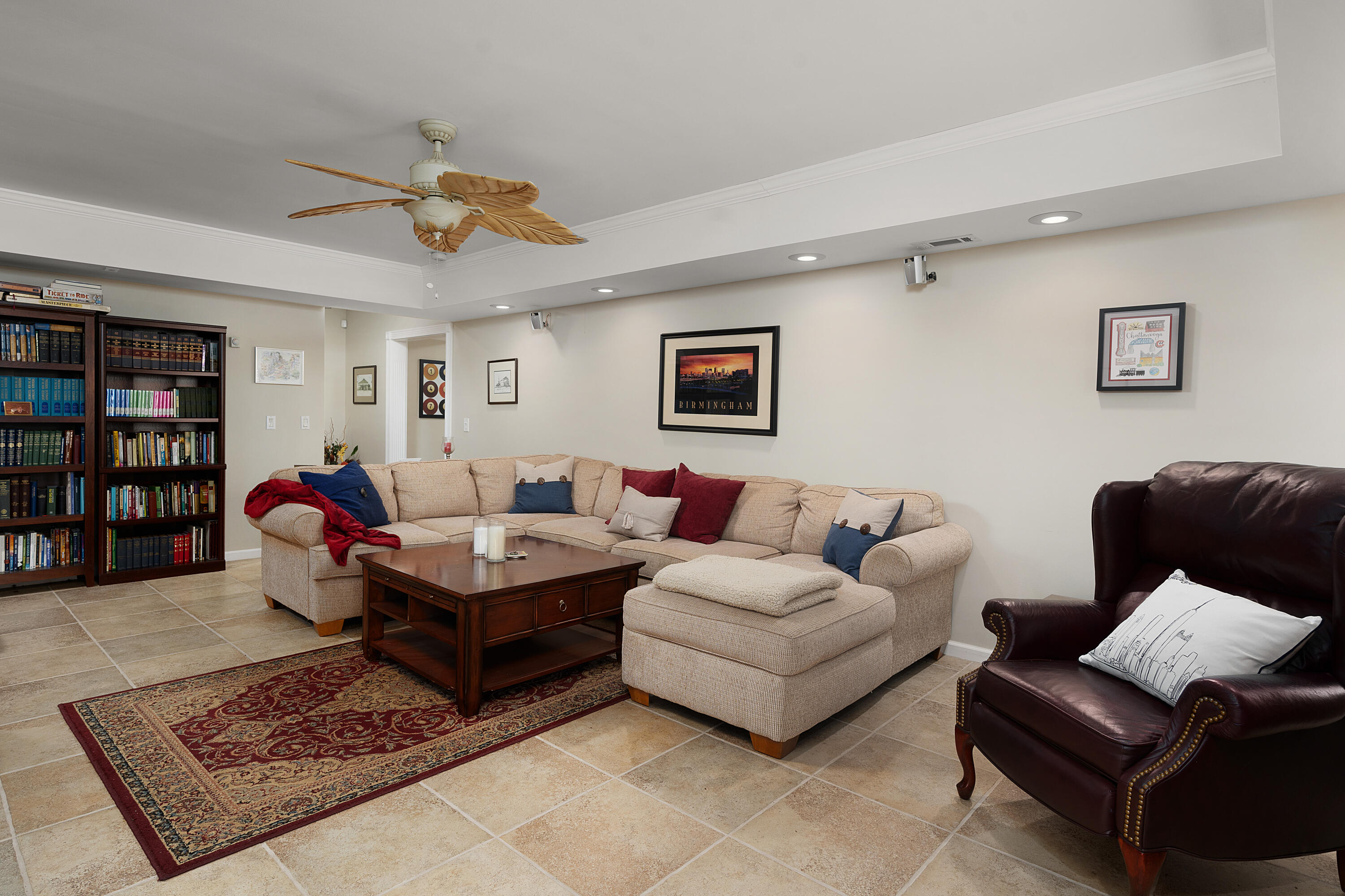 6682 Ridge Haven Lane
