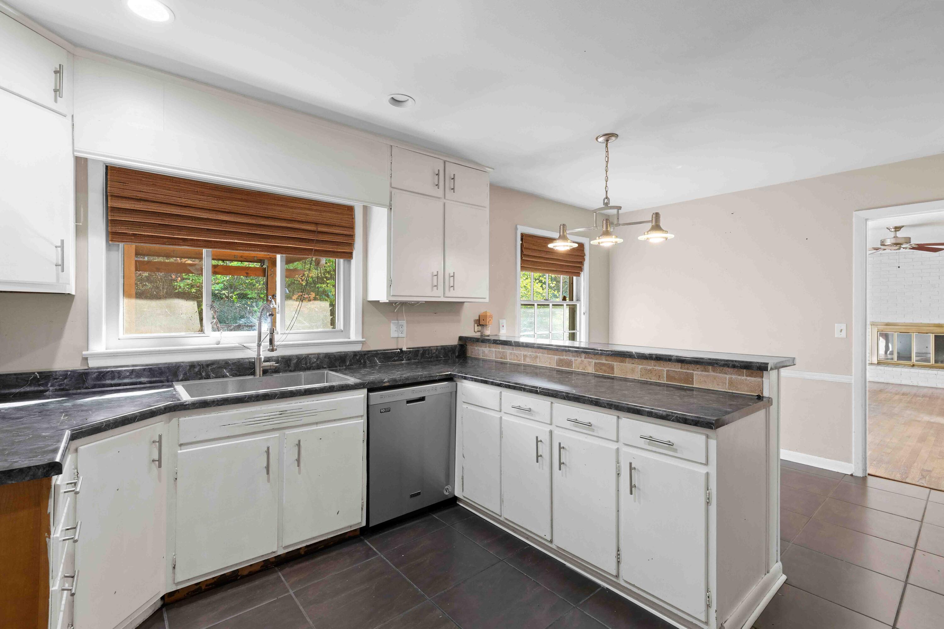 310 Green Gorge Road