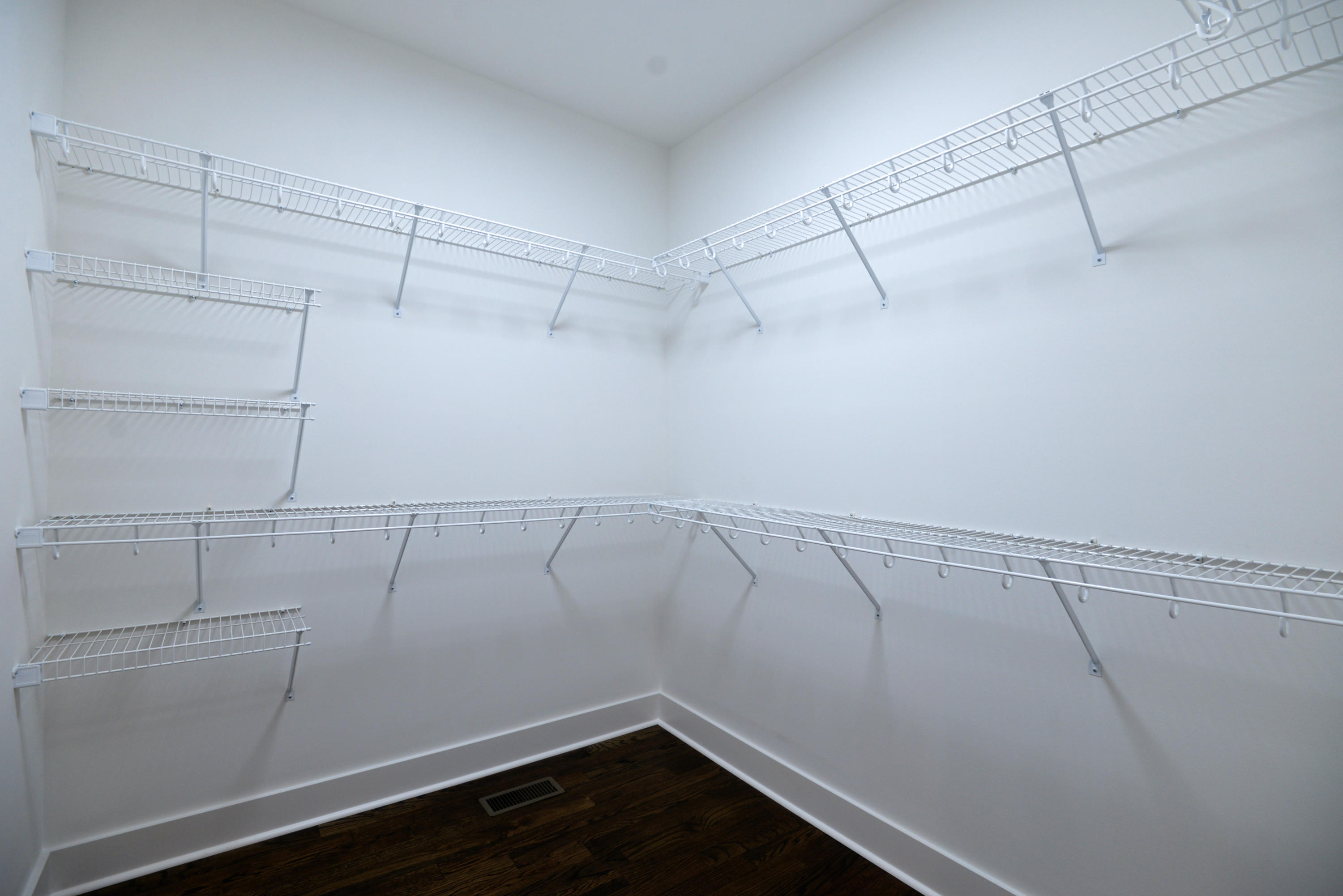 1307 W 45th Street
