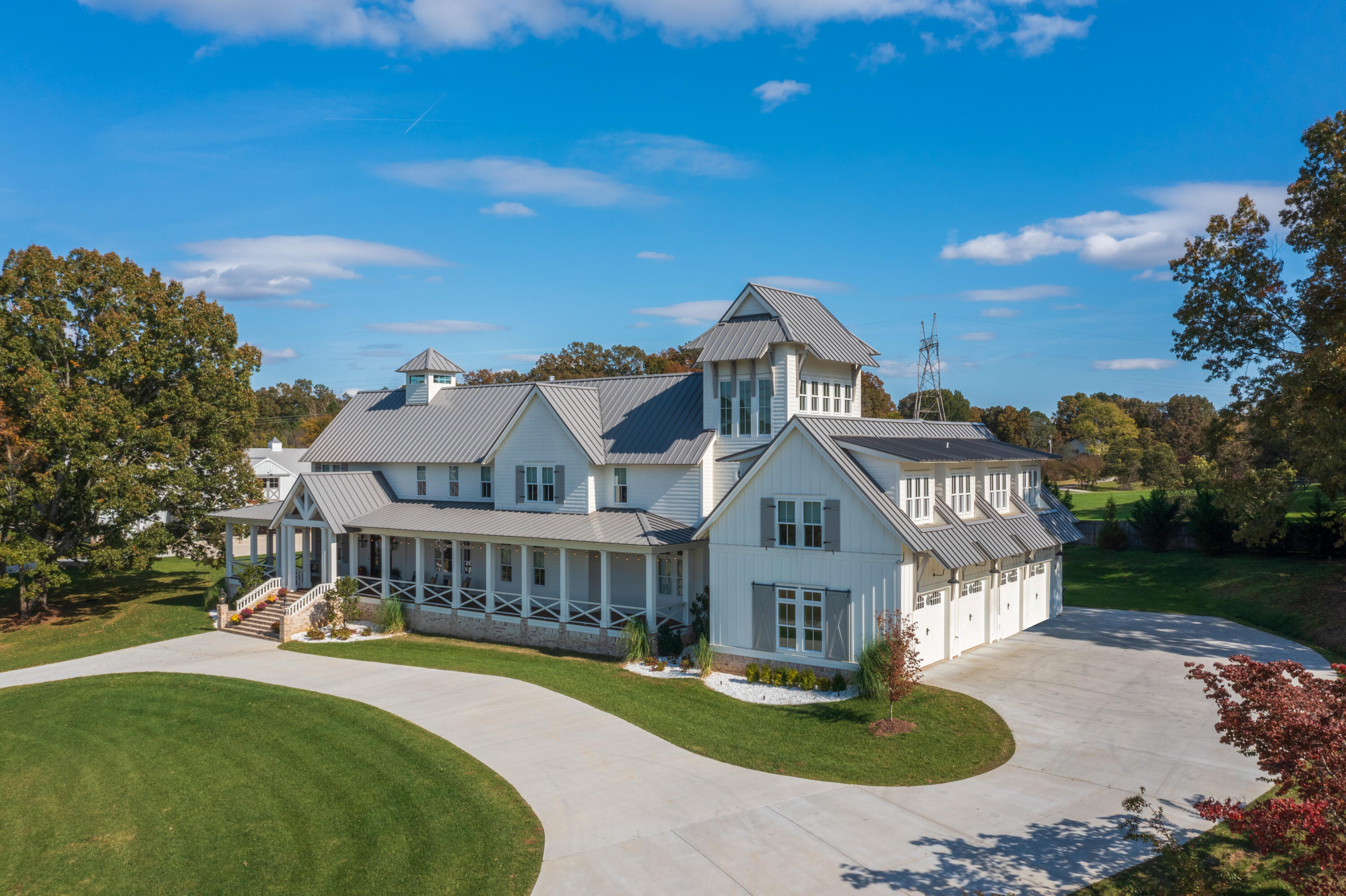7468 Noah Reid Road