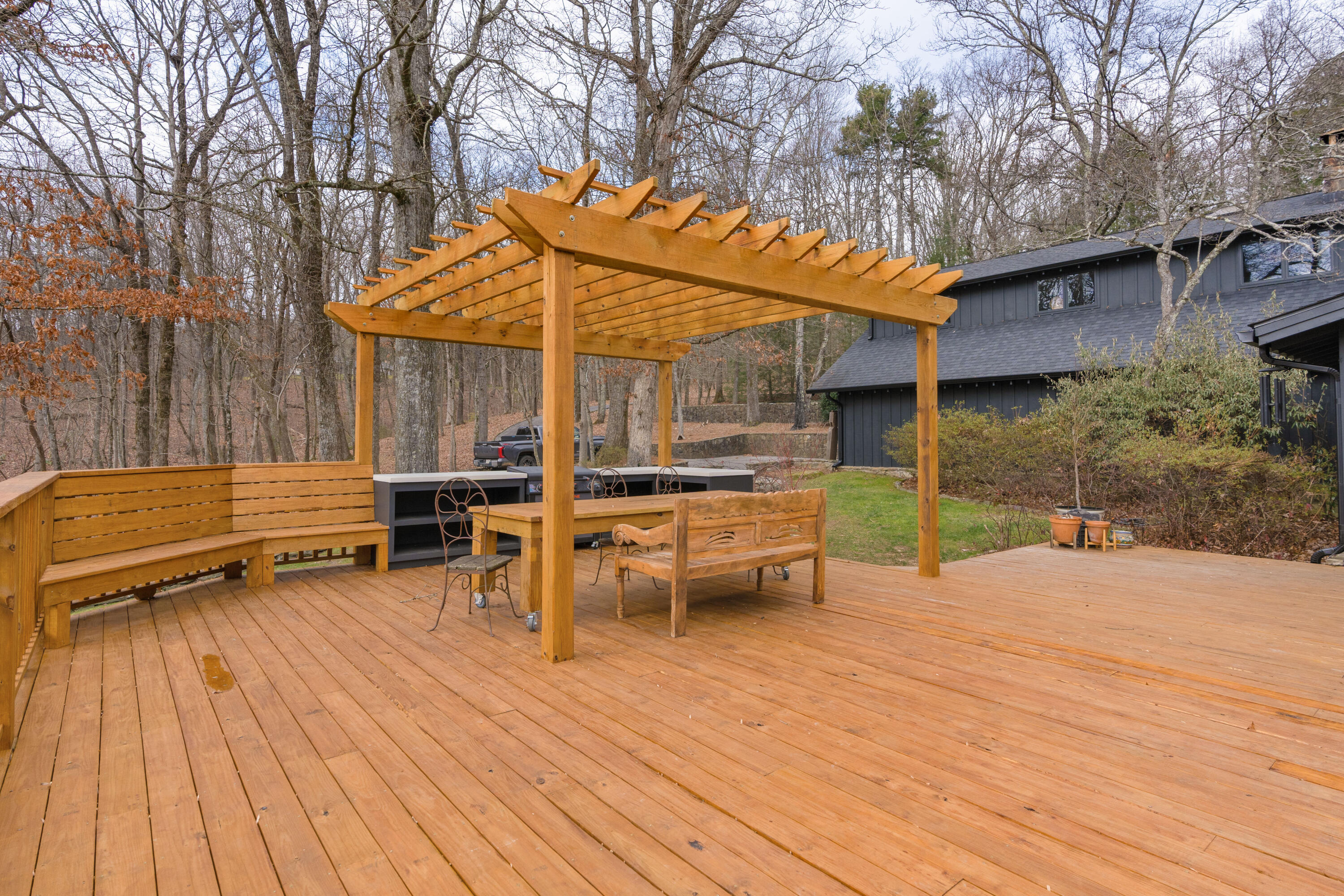 1015 Scenic Highway