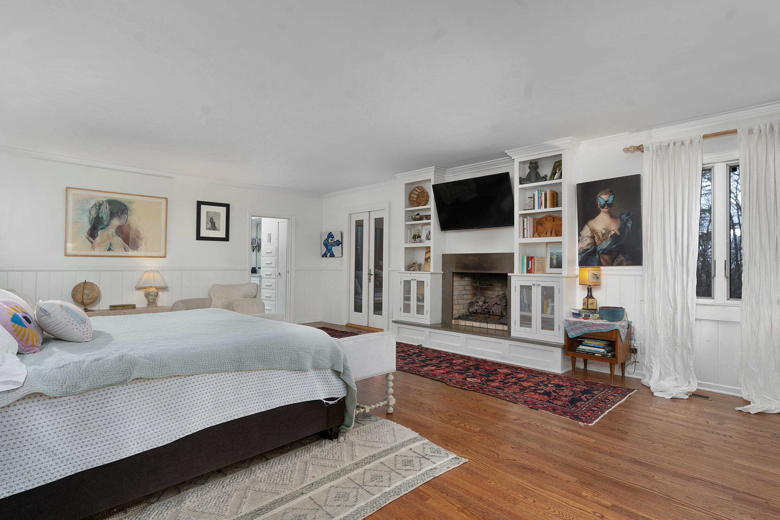 1015 Scenic Highway