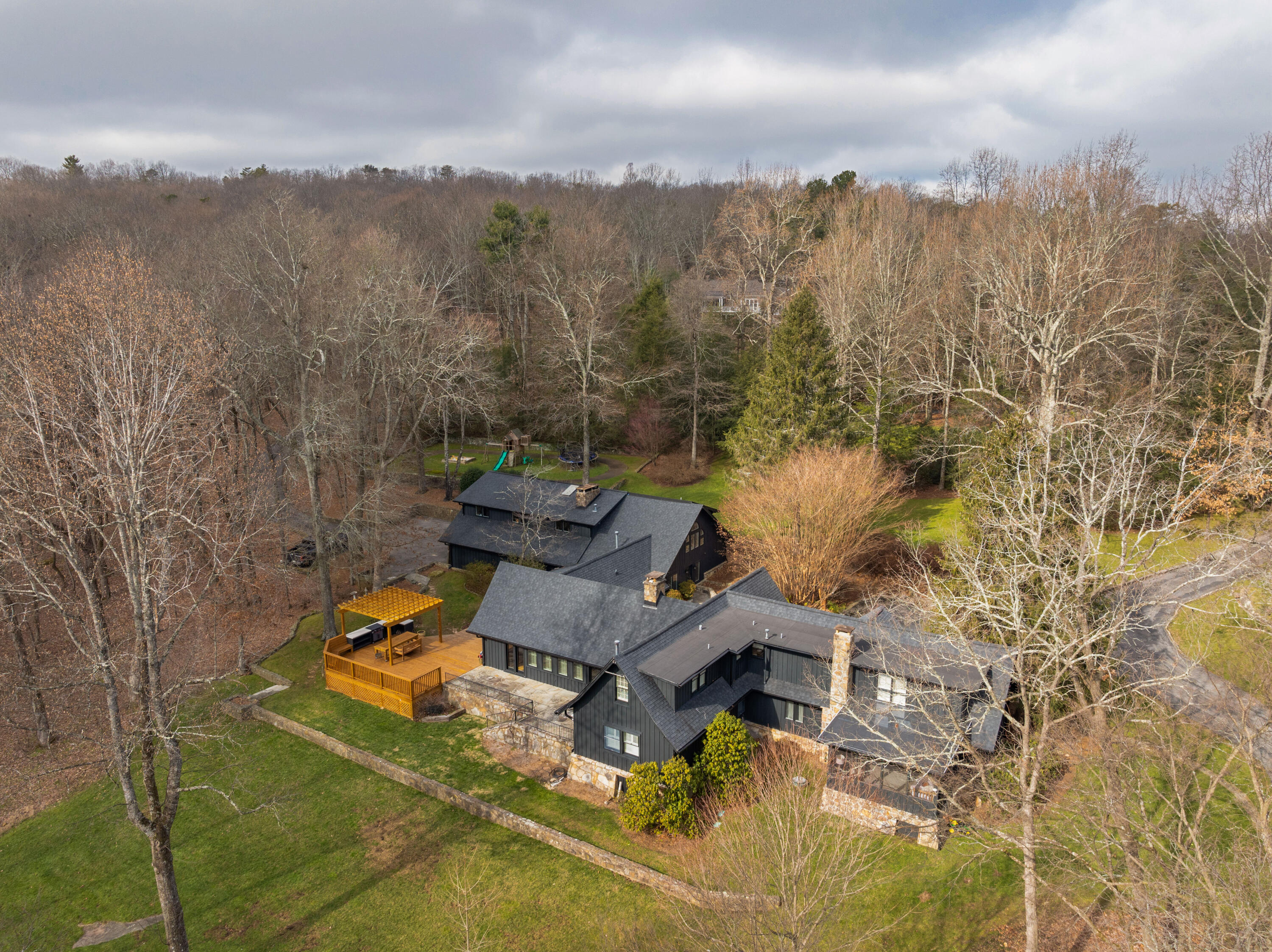 1015 Scenic Highway
