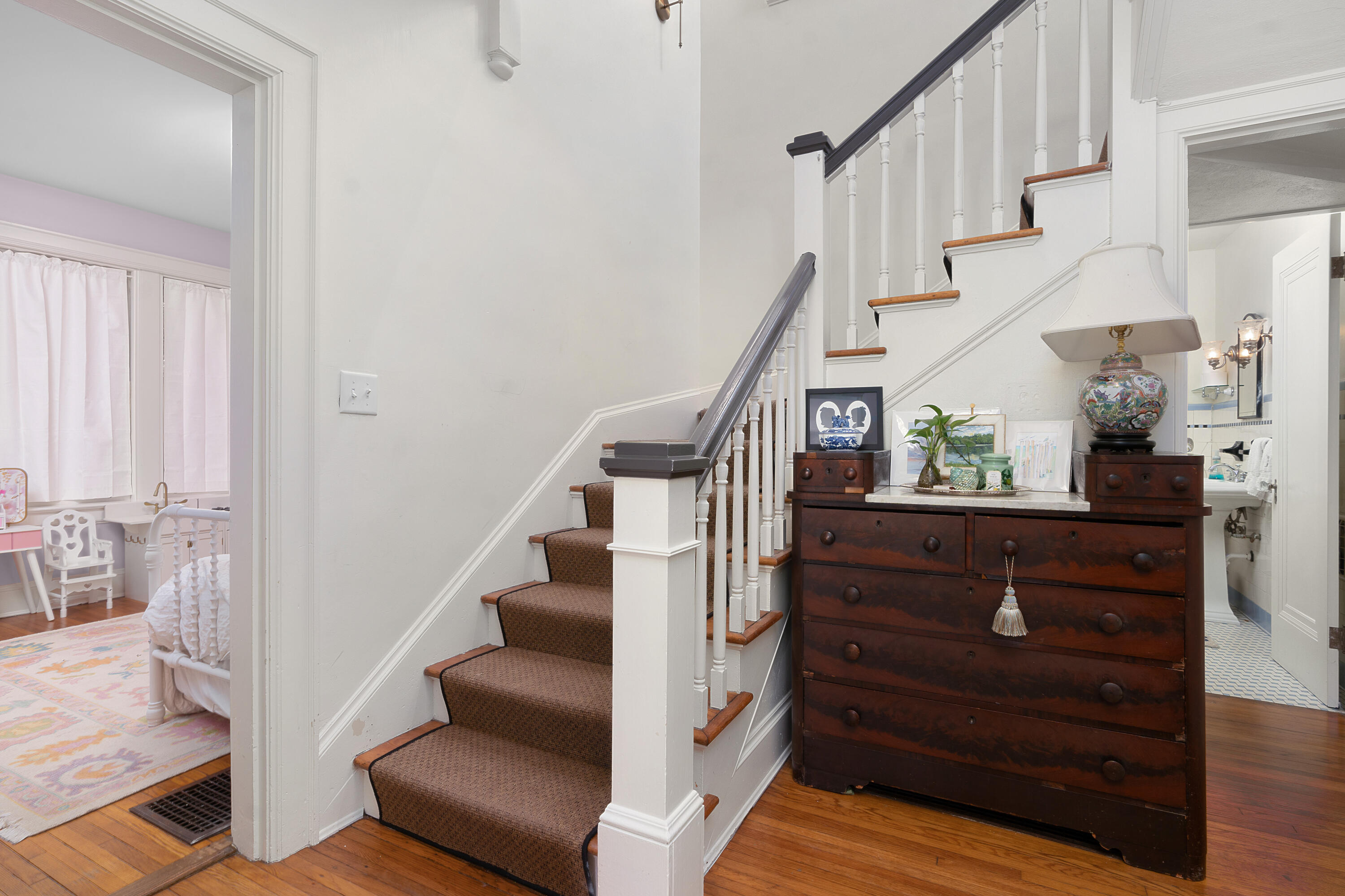1616 Shady Circle