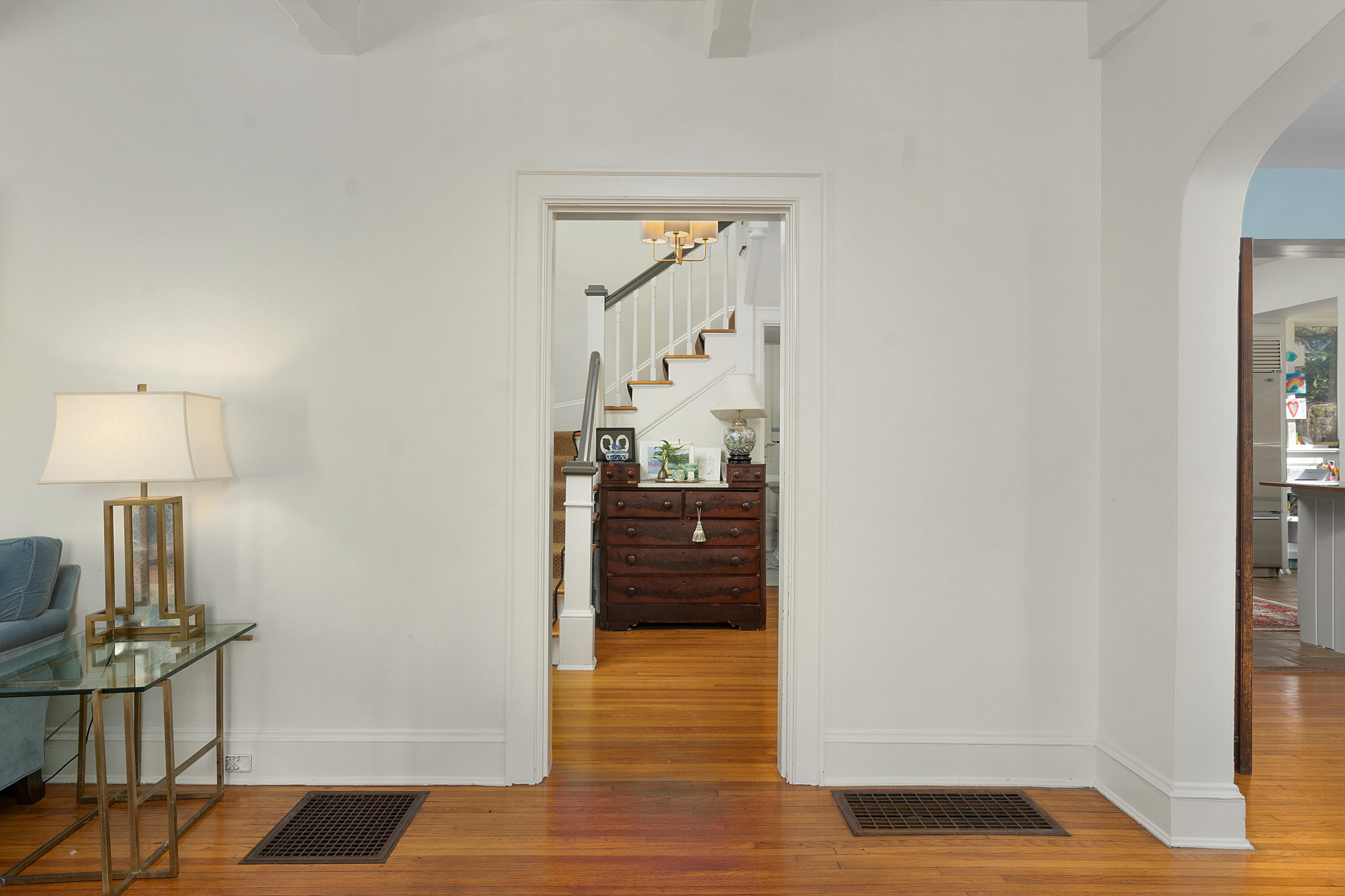 1616 Shady Circle