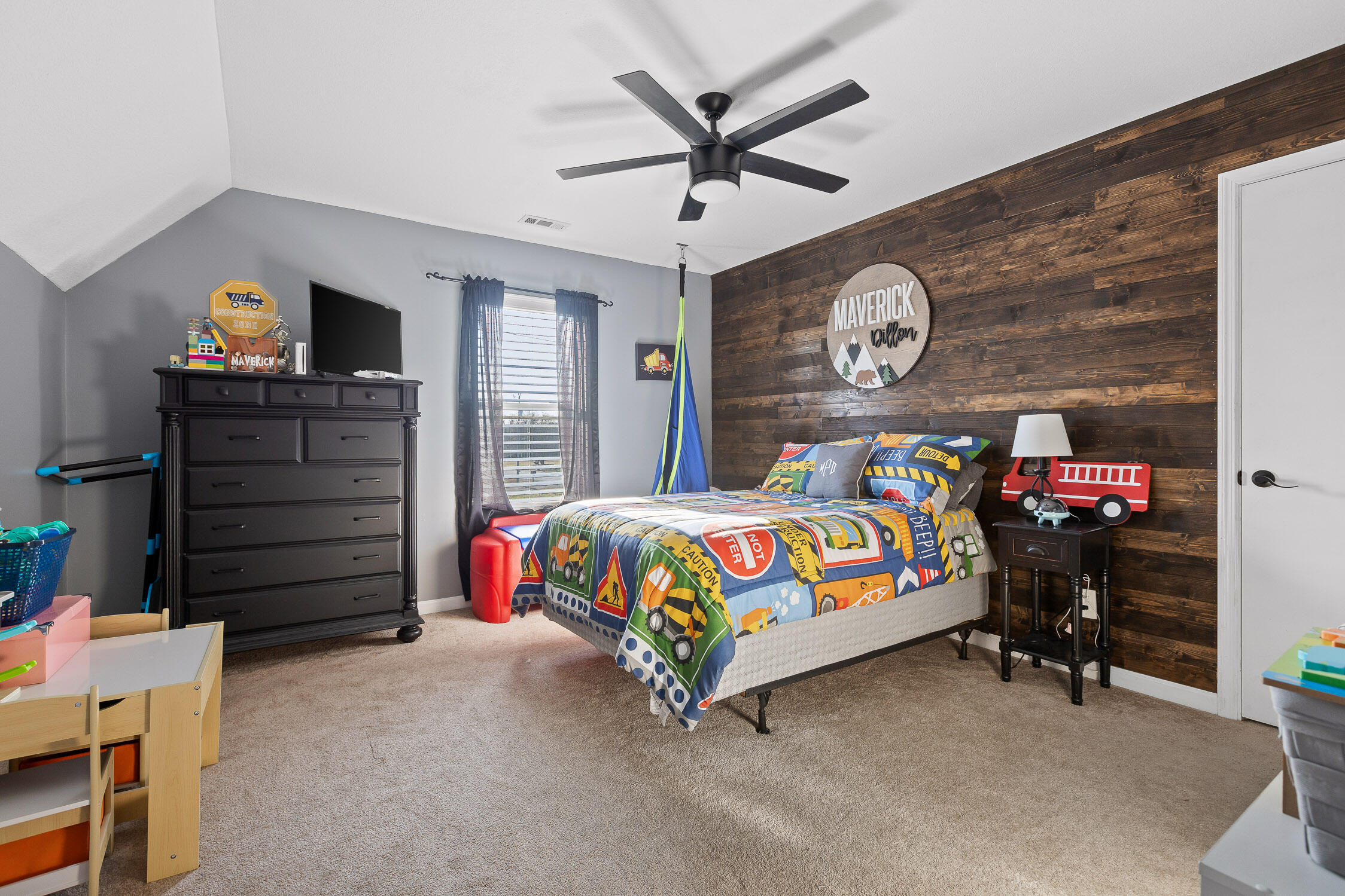 286 Circle R Drive
