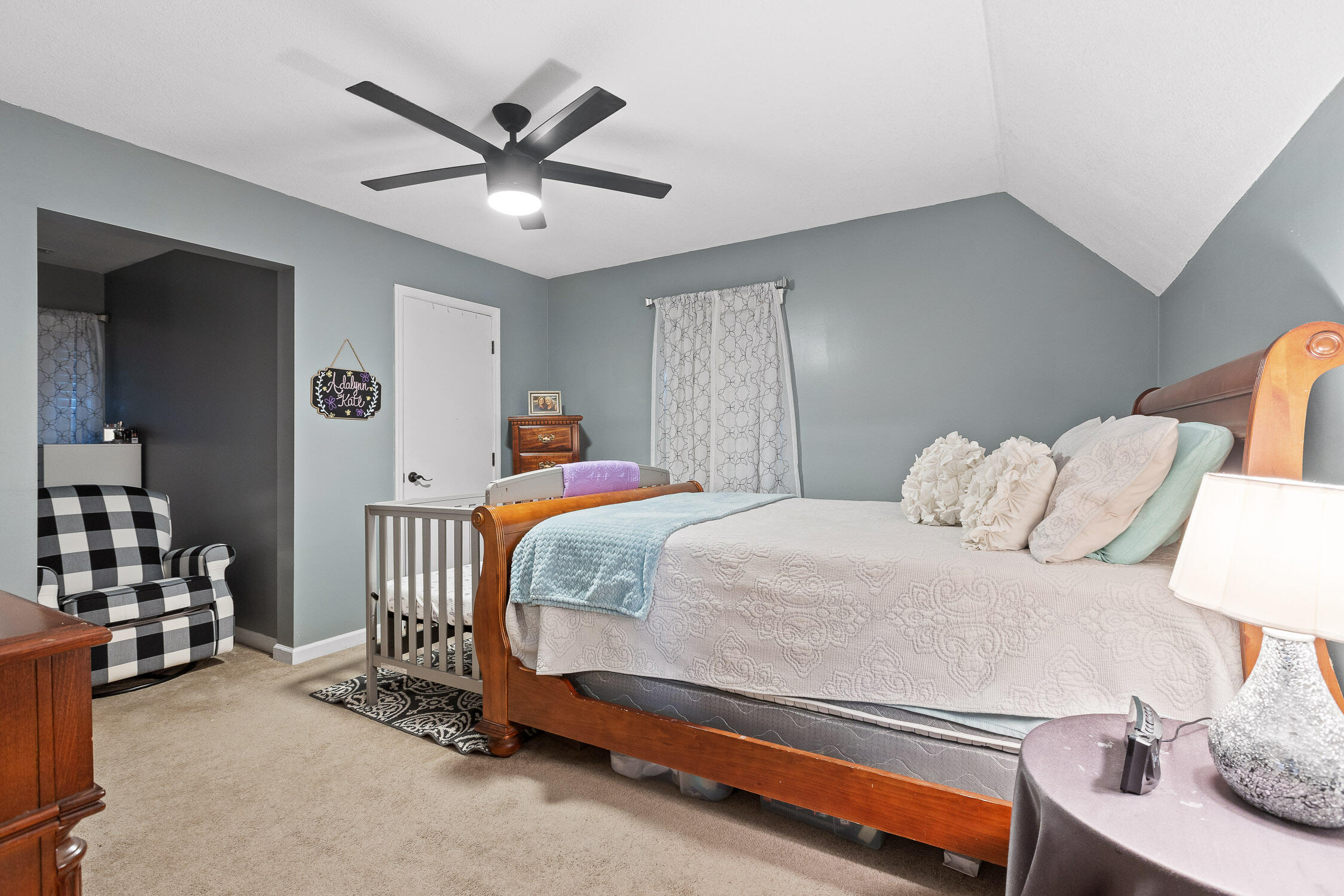 286 Circle R Drive
