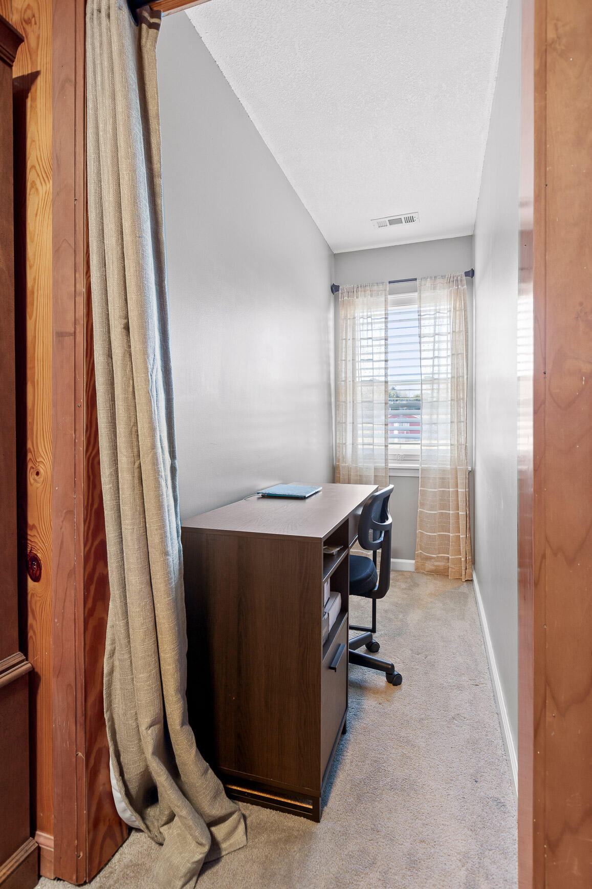 286 Circle R Drive