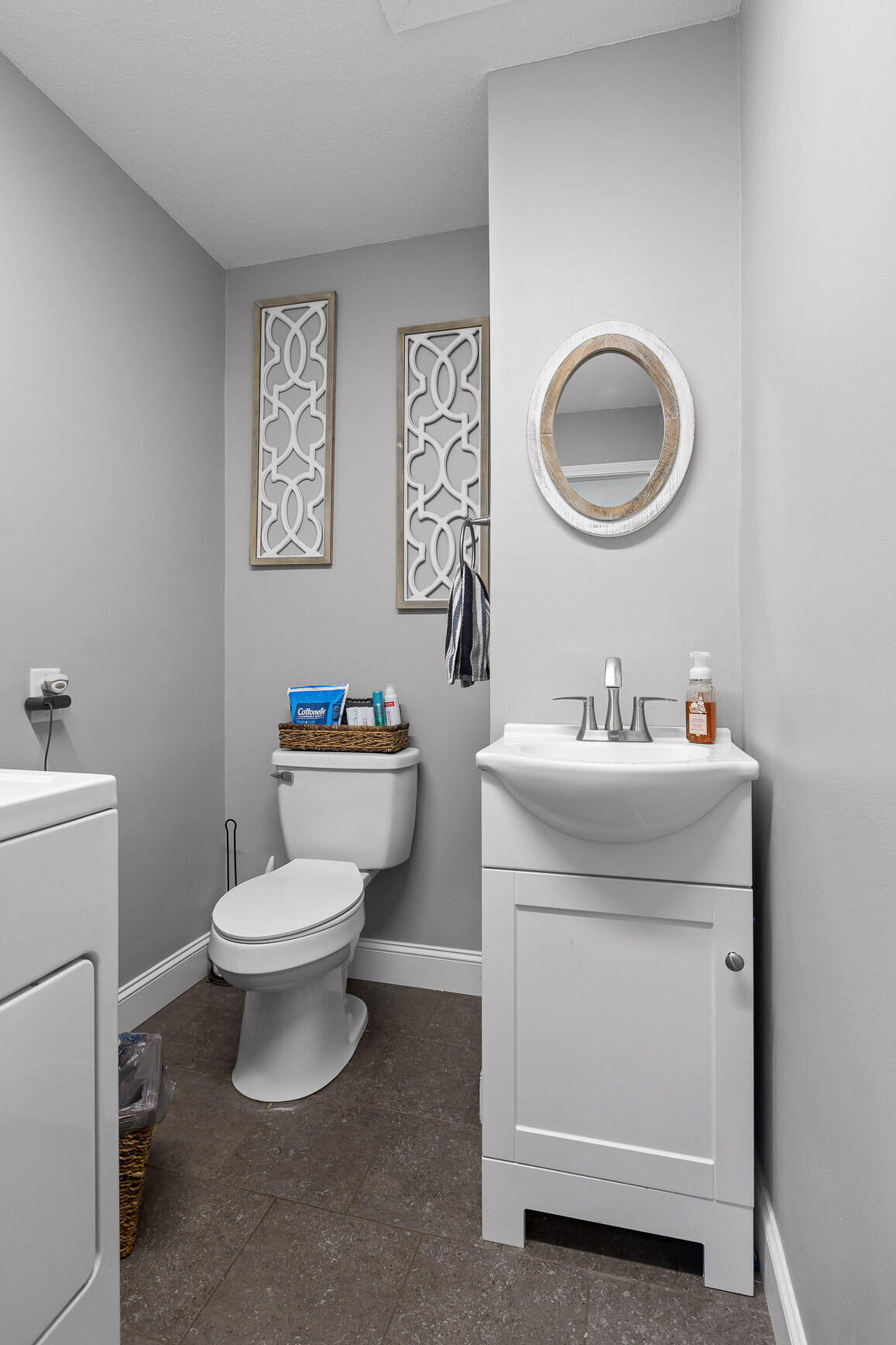 286 Circle R Drive
