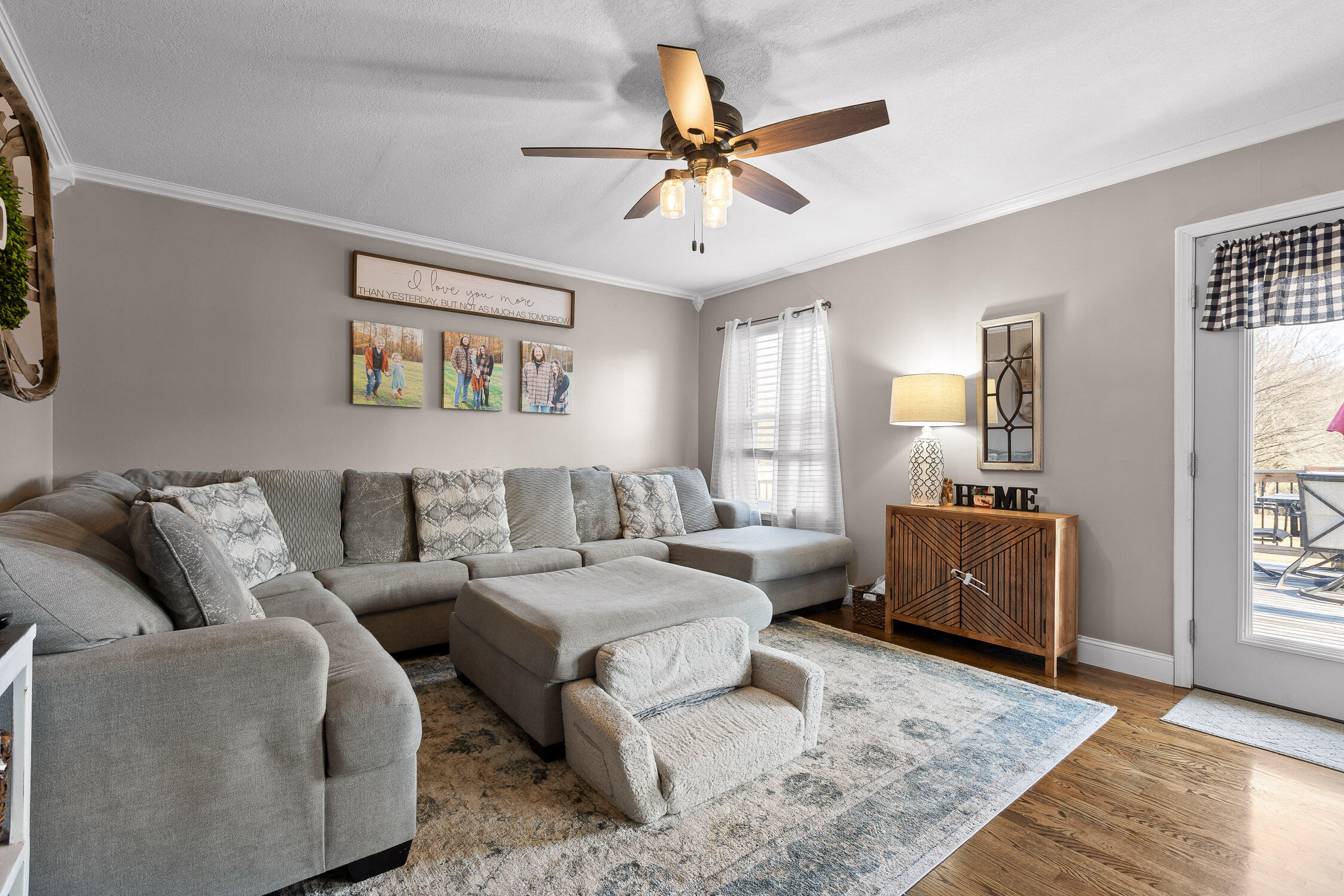 286 Circle R Drive